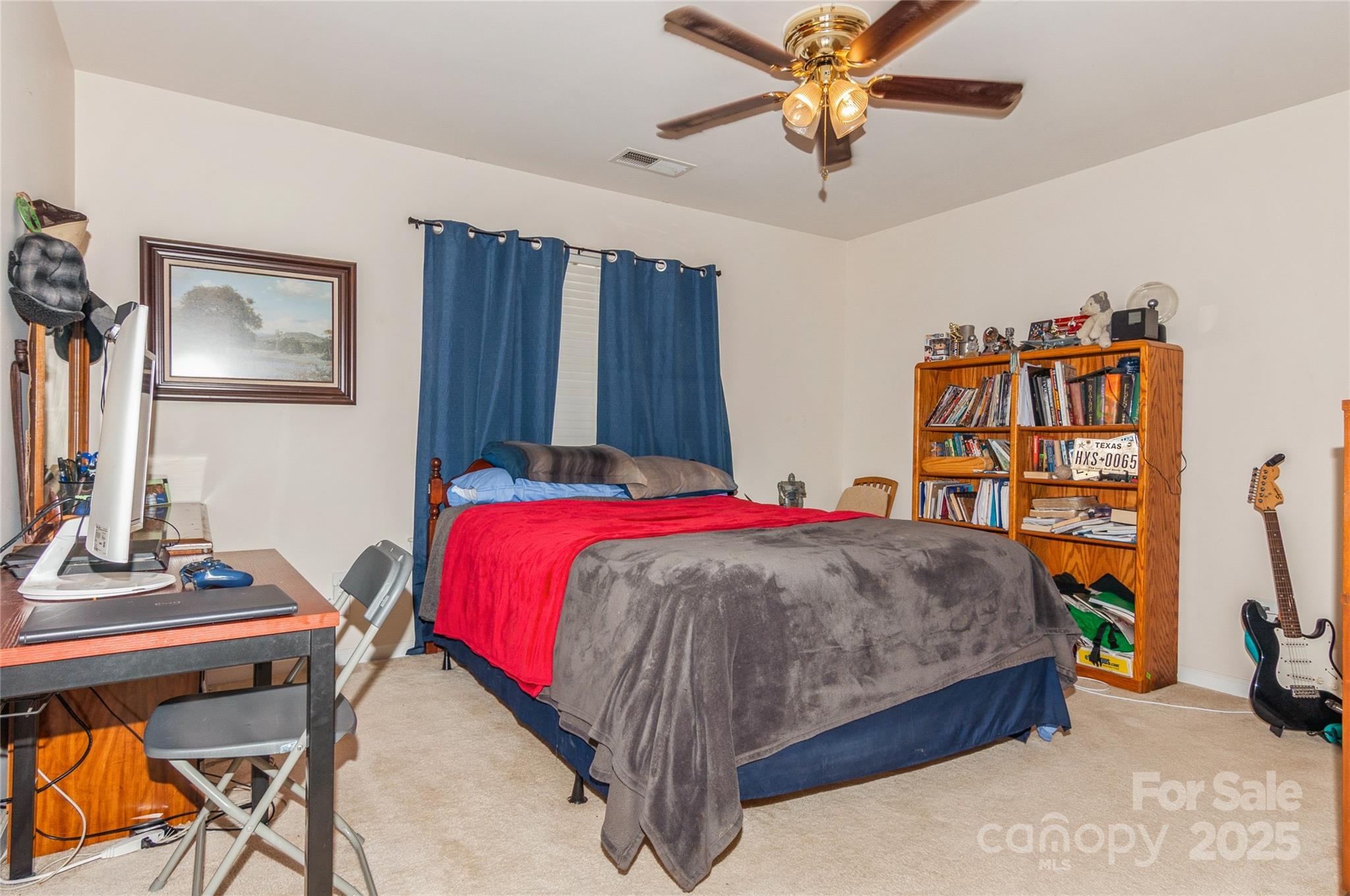 Cornelius, North Carolina, 28031, United States, 4 Bedrooms Bedrooms, ,3 BathroomsBathrooms,Residential,For Sale,1896609