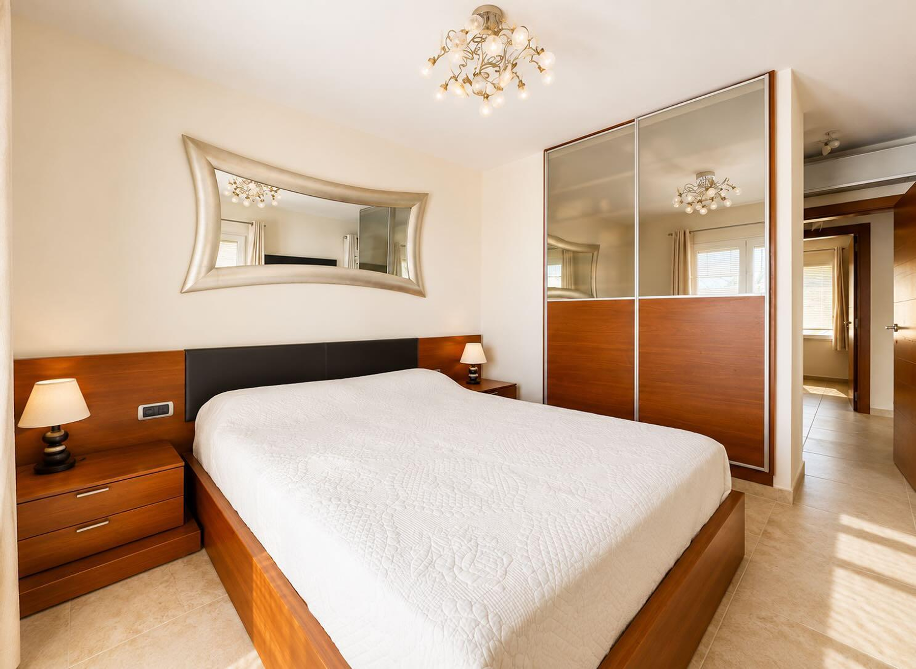  Contemporary villa with a 24-meter mooring in Santa Margarida, Roses - 物件實景
