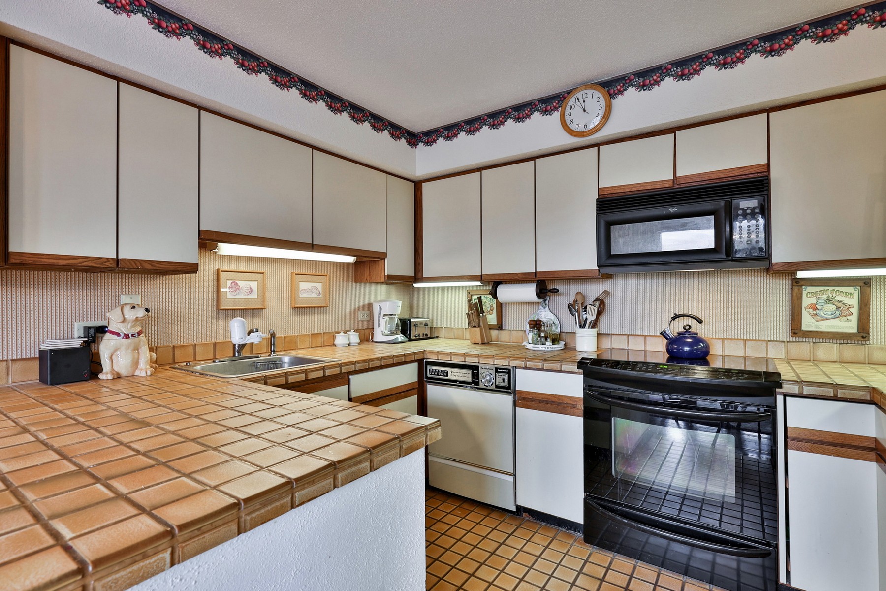  879 East Ash Road - 物件實景