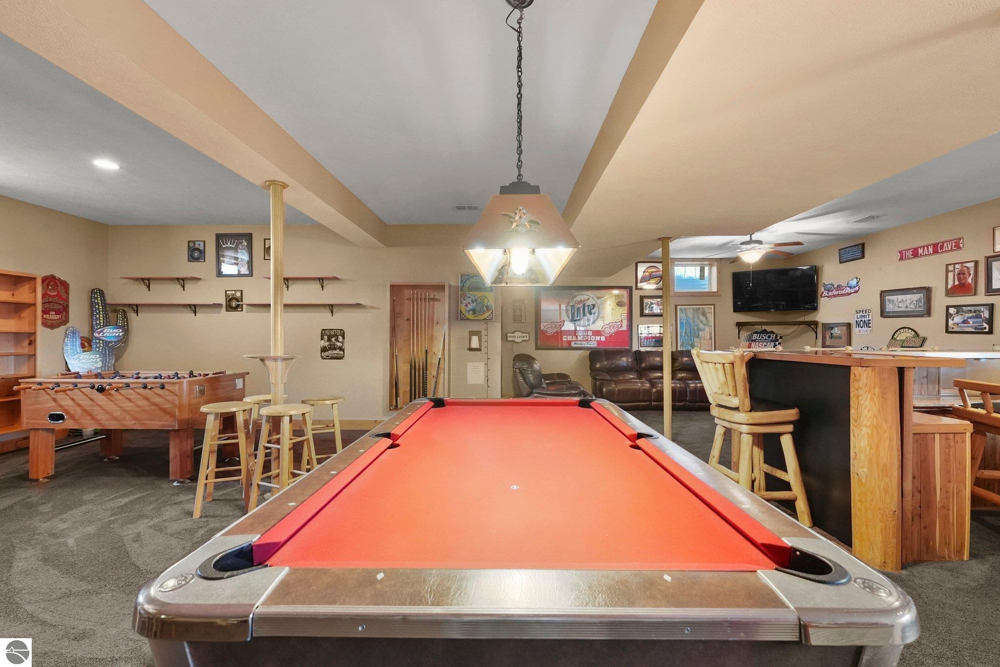 Kewadin, Michigan, 49648, United States, 4 Bedrooms Bedrooms, ,3 BathroomsBathrooms,Residential,For Sale,1765880