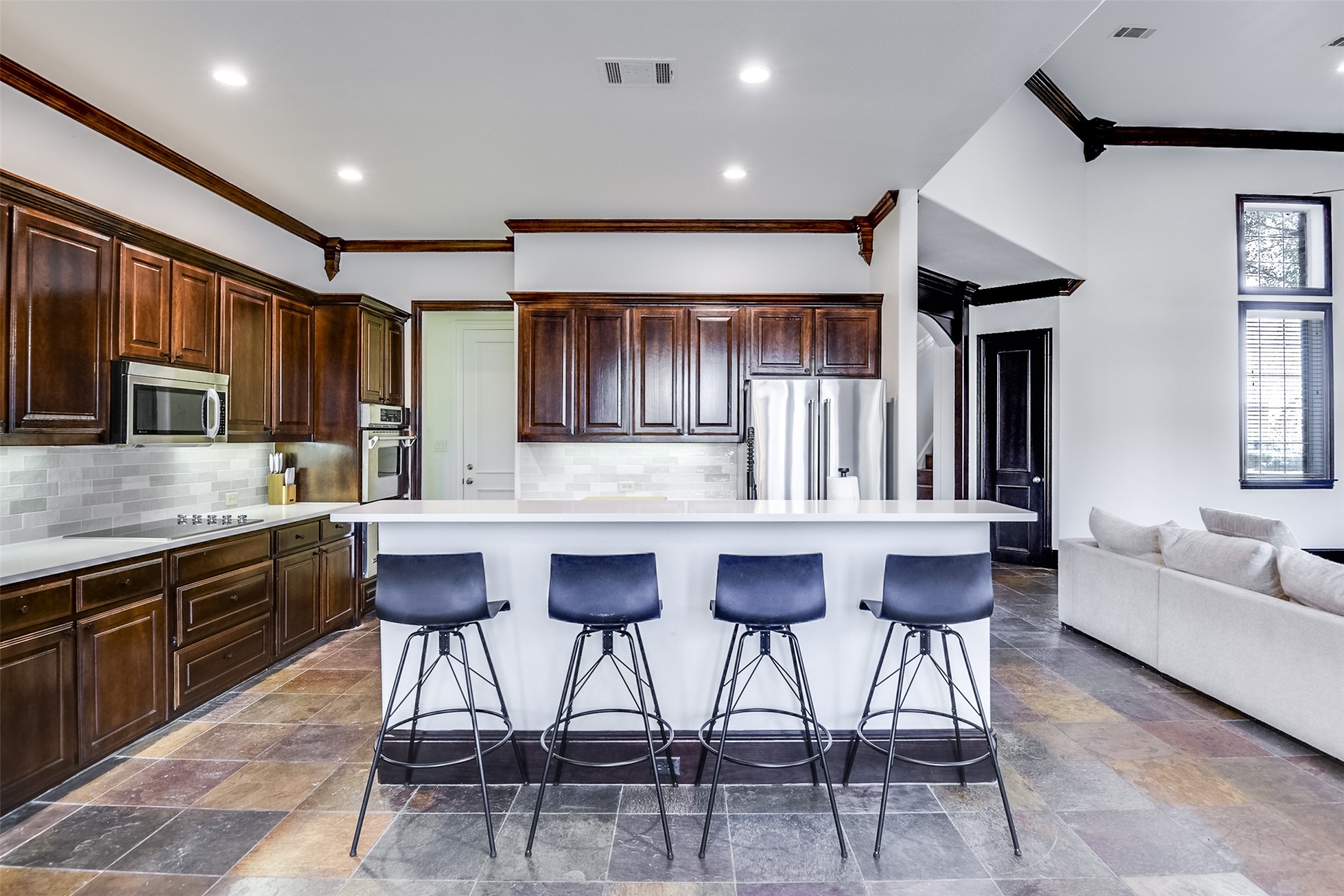 Mabank, Texas, 75156, United States, 3 Bedrooms Bedrooms, ,3 BathroomsBathrooms,Residential,For Sale,1990997