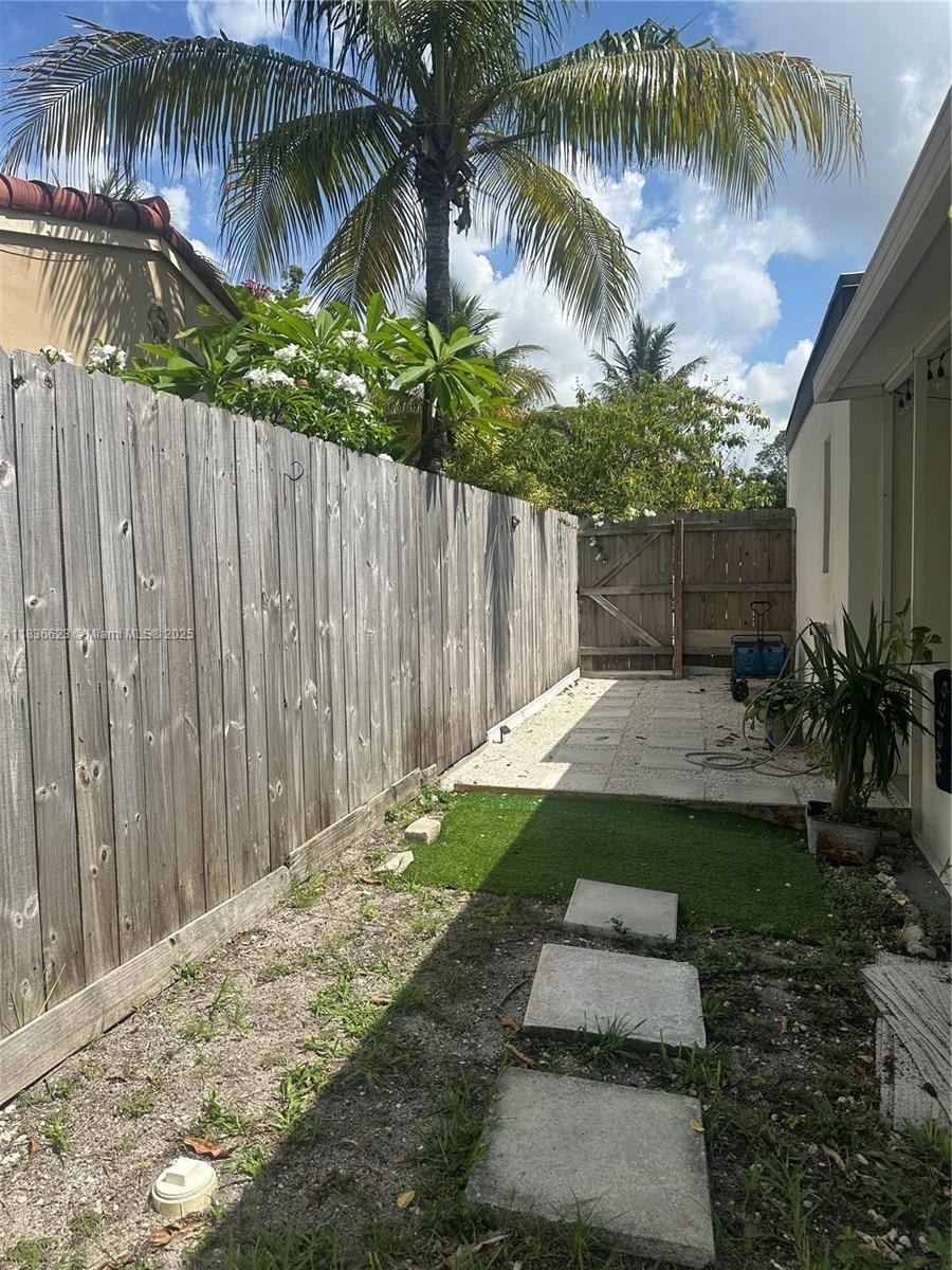 North Miami, Florida, 33168, United States, 3 Bedrooms Bedrooms, ,2 BathroomsBathrooms,Residential,For Sale,1974834