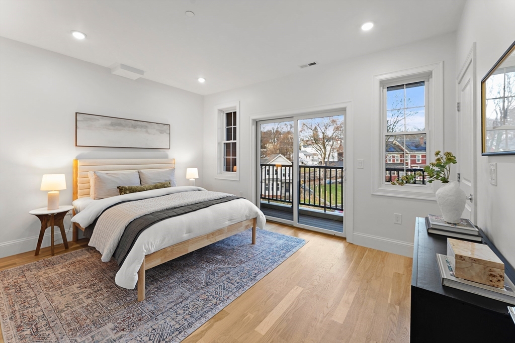 Marlborough, Massachusetts, 01752, United States, 2 Bedrooms Bedrooms, ,2 BathroomsBathrooms,Residential,For Sale,2000469