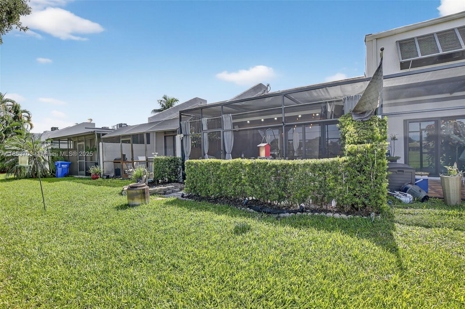 Pembroke Pines, Florida, 33026, United States, 3 Bedrooms Bedrooms, ,3 BathroomsBathrooms,Residential,For Sale,1927070