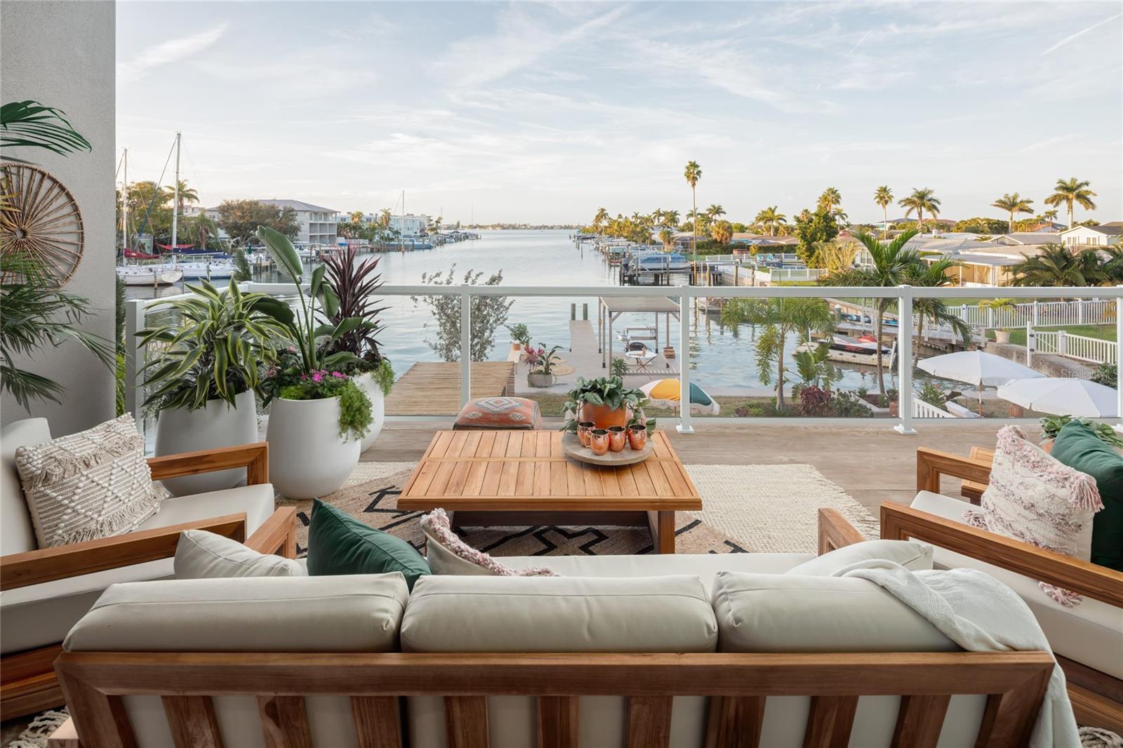 Treasure Island, Florida, 33706, United States, 4 Bedrooms Bedrooms, ,5 BathroomsBathrooms,Residential,For Sale,1978181