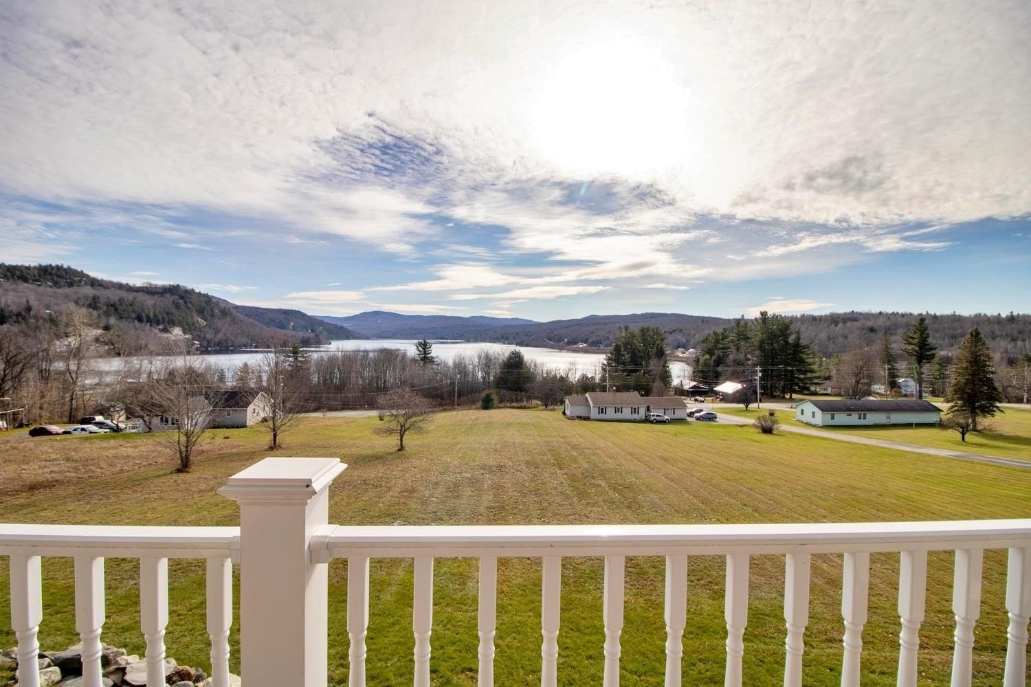 Barton, Vermont, 05822, United States, 6 Bedrooms Bedrooms, ,3 BathroomsBathrooms,Residential,For Sale,1943519