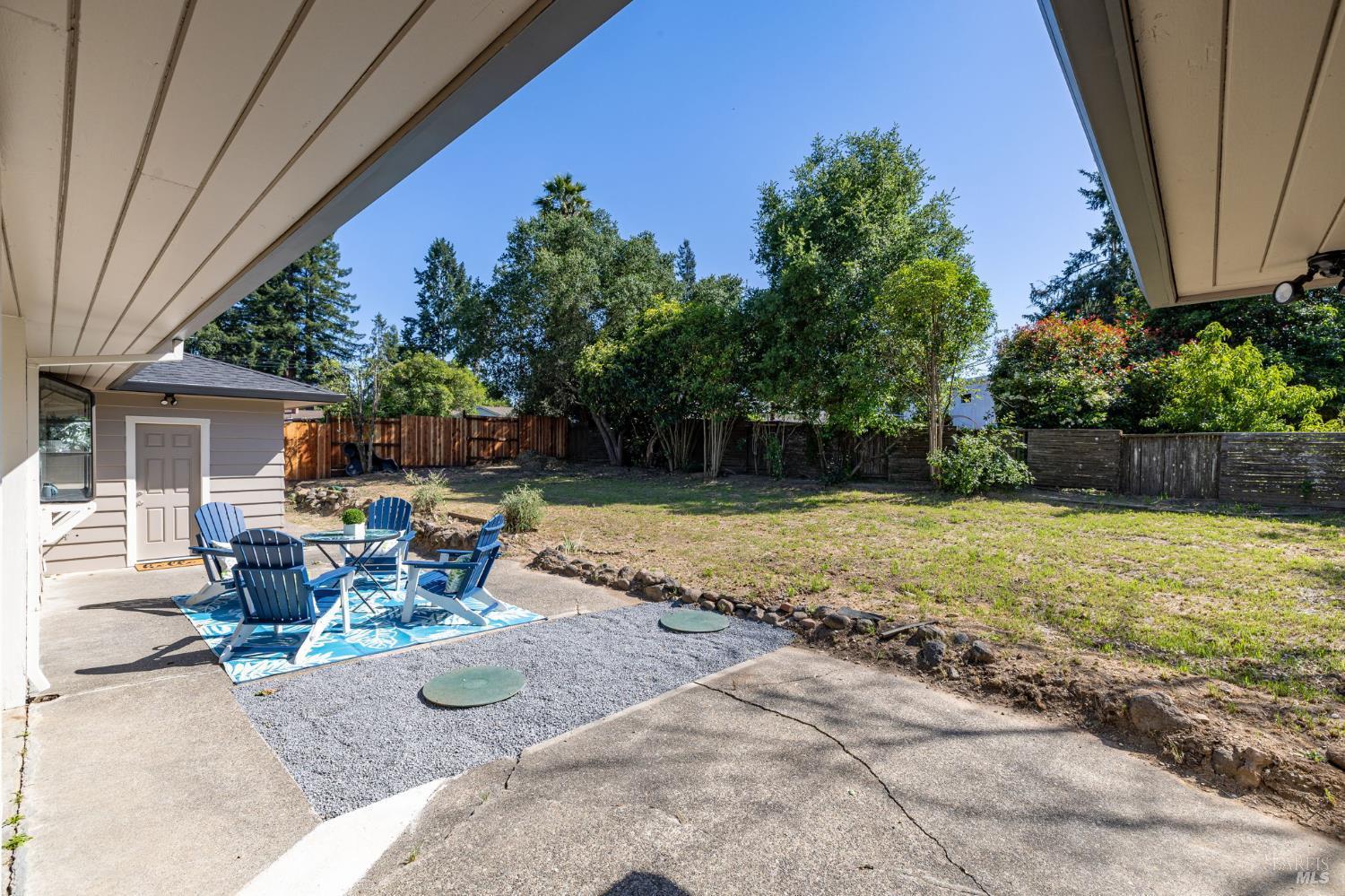 Sebastopol, California, 95472, United States, 2 Bedrooms Bedrooms, ,1 BathroomBathrooms,Residential,For Sale,2048872