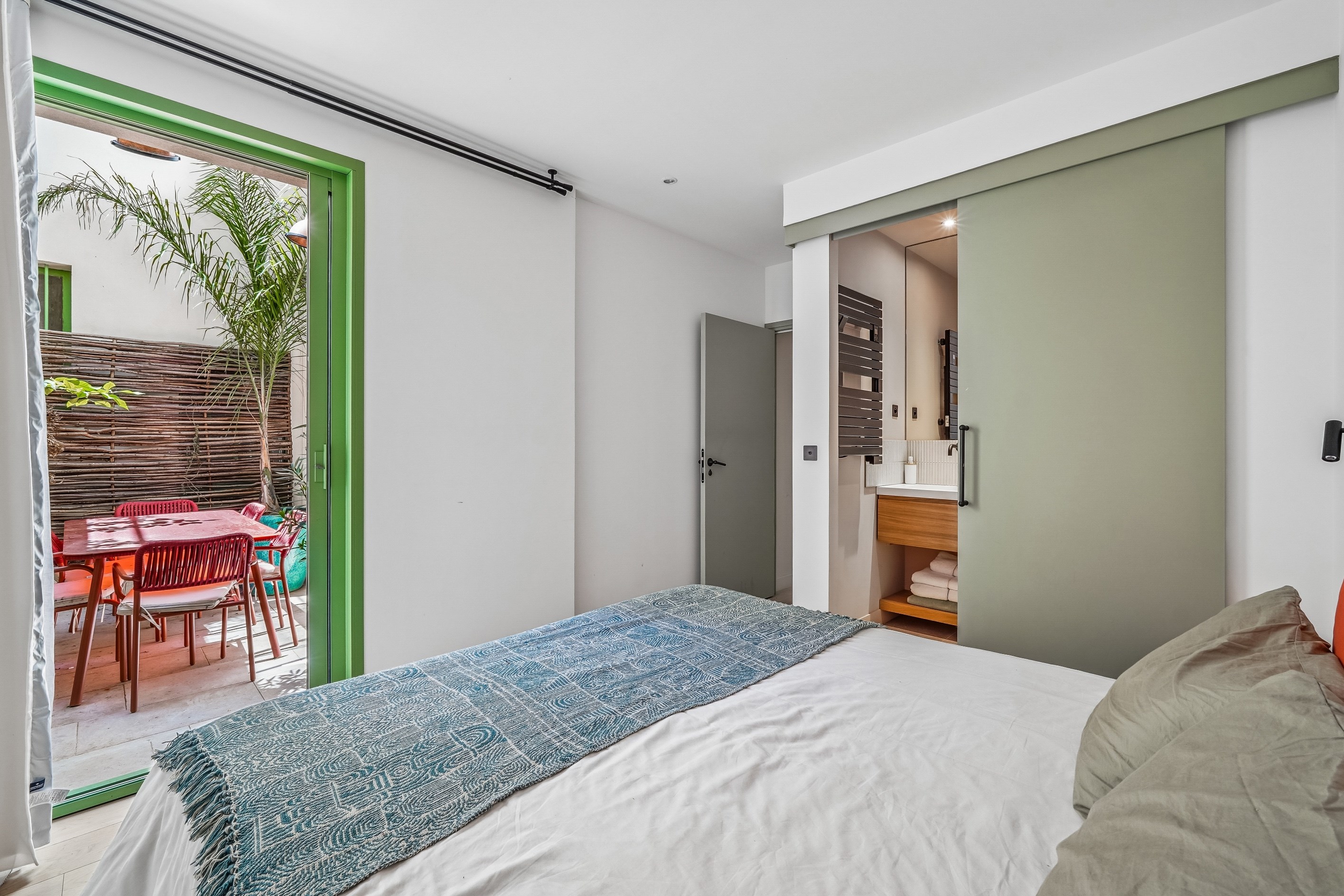  Stunning Renovated Artist’s Studio with Terrace and AC – Paris 5th - 物件實景