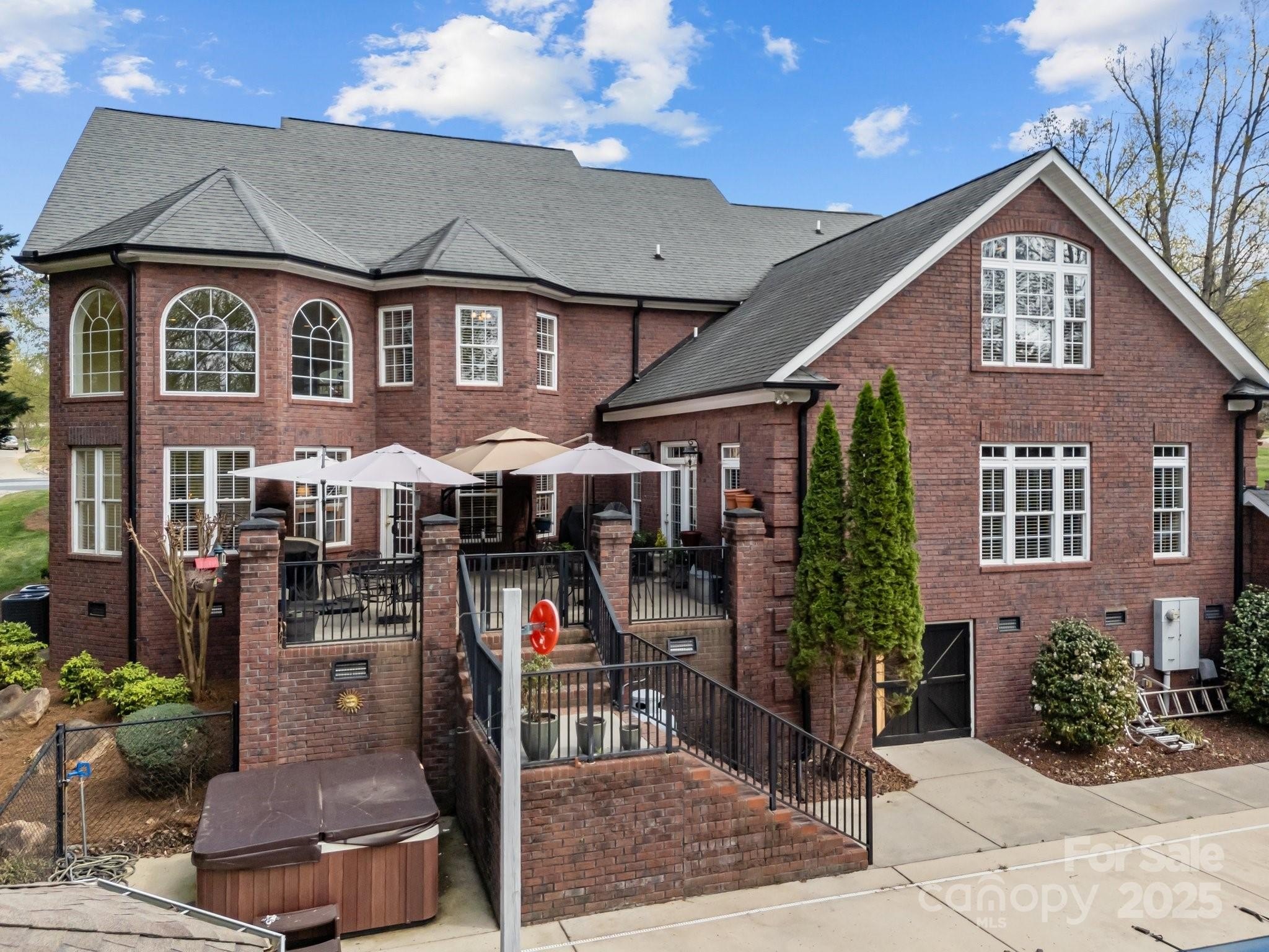 Salisbury, North Carolina, 28146, United States, 4 Bedrooms Bedrooms, ,4 BathroomsBathrooms,Residential,For Sale,1888803