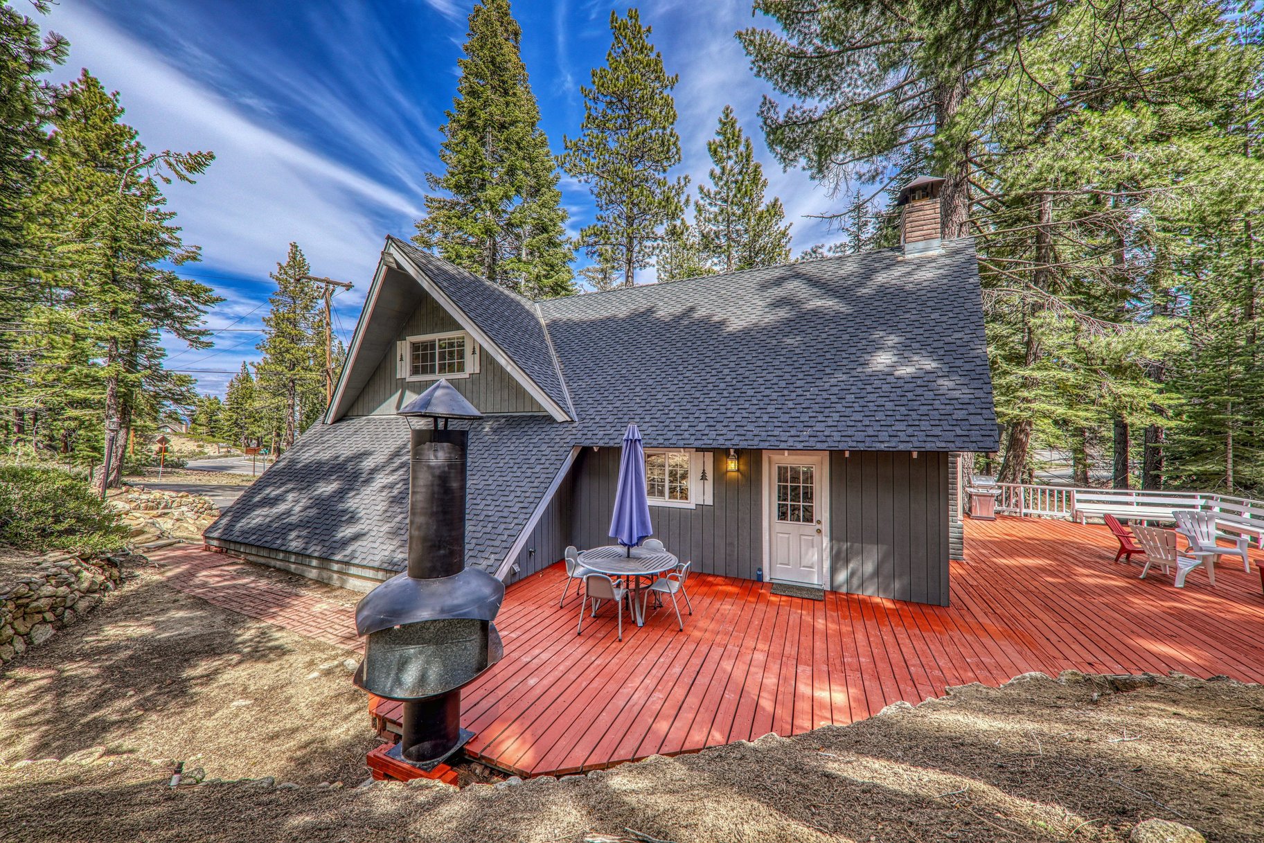  Lake Tahoe Sanctuary with HOA Pier, Beach, and Buoy Field - 物件實景