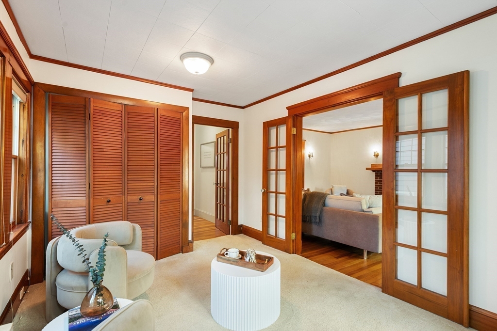 Malden, Massachusetts, 02148, United States, 3 Bedrooms Bedrooms, ,2 BathroomsBathrooms,Residential,For Sale,1942894