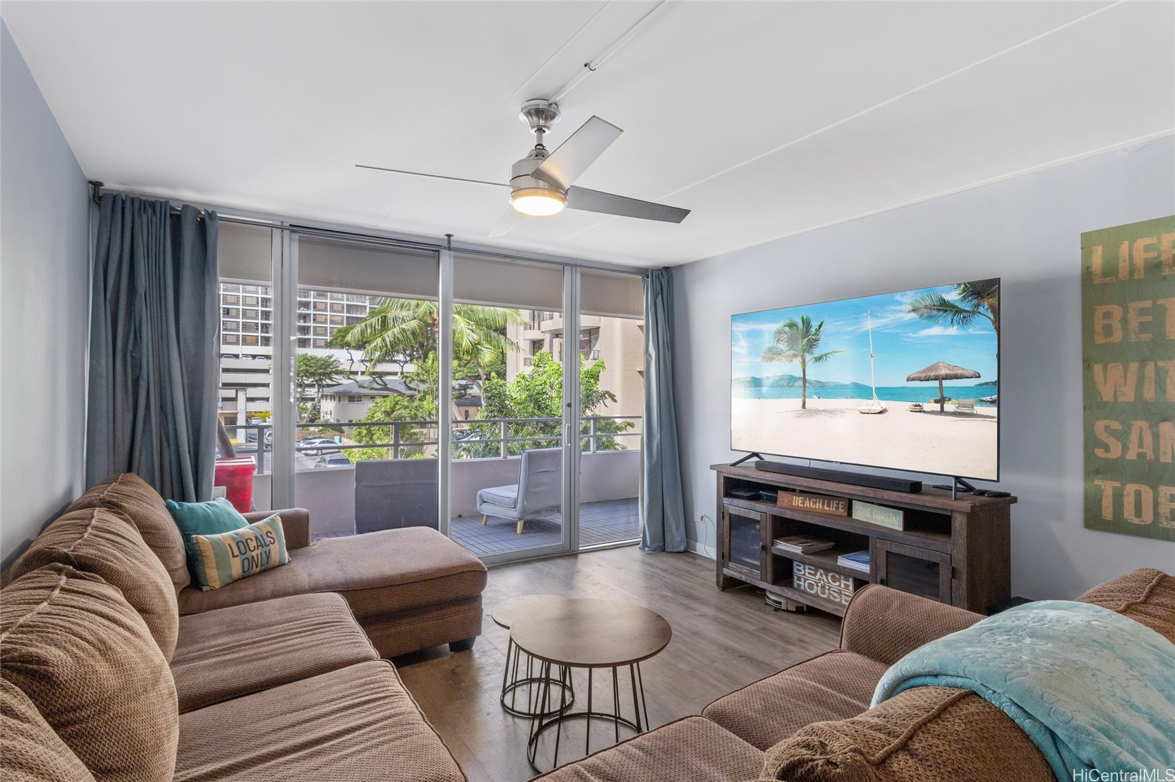 Honolulu, Hawaii, 96815, United States, 2 Bedrooms Bedrooms, ,2 BathroomsBathrooms,Residential,For Sale,1926307