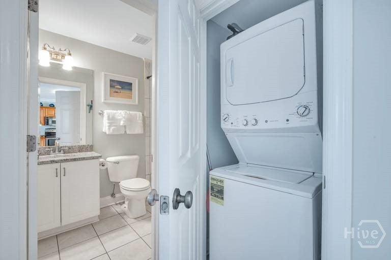 TYBEE ISLAND, Georgia, 31328, United States, 3 Bedrooms Bedrooms, ,2 BathroomsBathrooms,Residential,For Sale,2011768