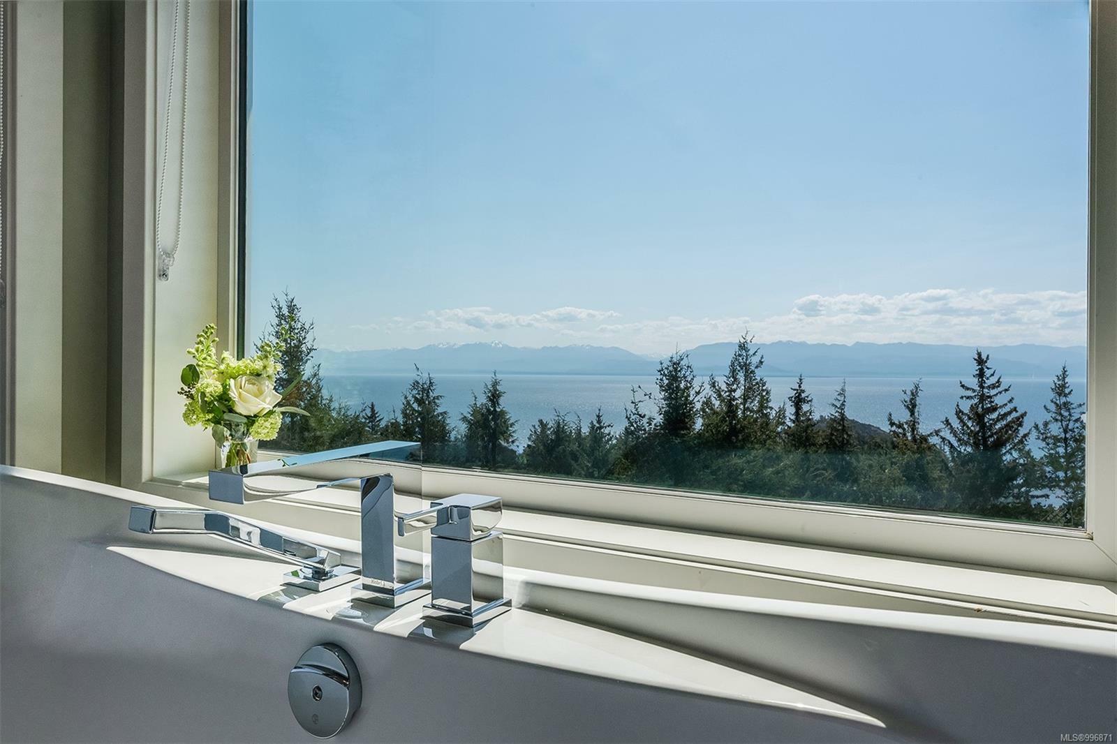 SOOKE, British Columbia, V9Z 1L8, CA, 5 Bedrooms Bedrooms, ,Residential,For Sale,1876018