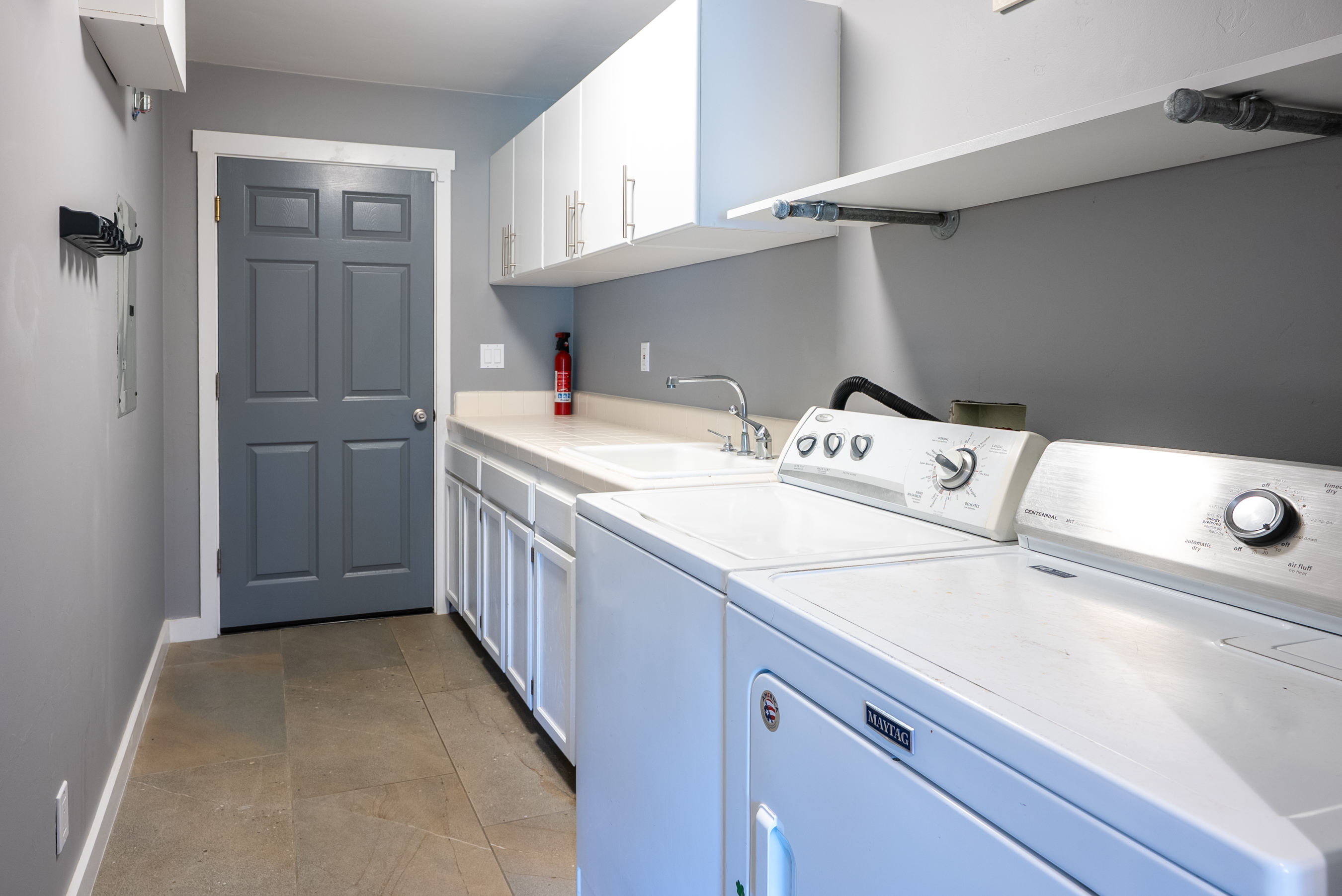  5324 Hidden Oak Court, Royal Oaks - 物件實景