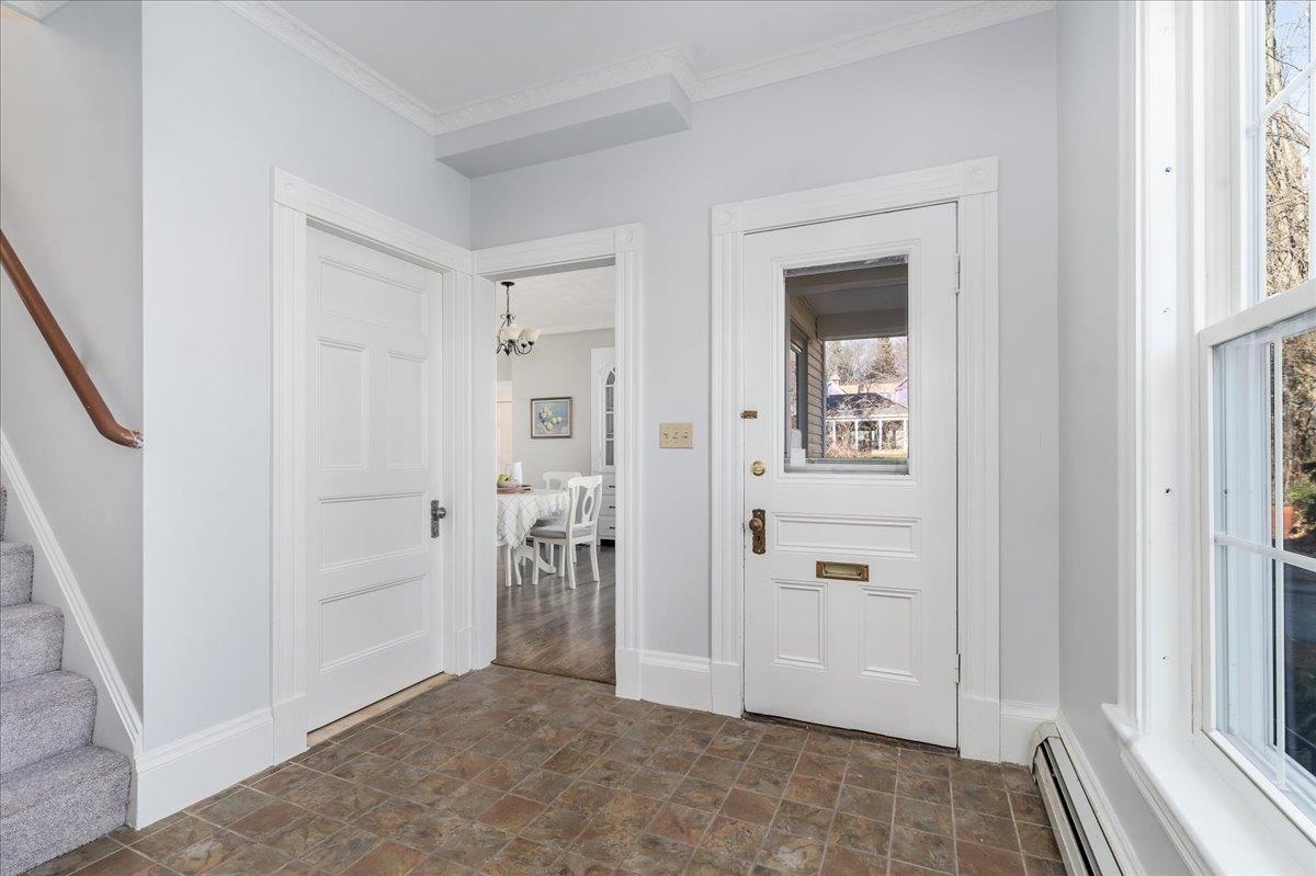Nashua, New Hampshire, 03064, United States, 4 Bedrooms Bedrooms, ,3 BathroomsBathrooms,Residential,For Sale,1901242