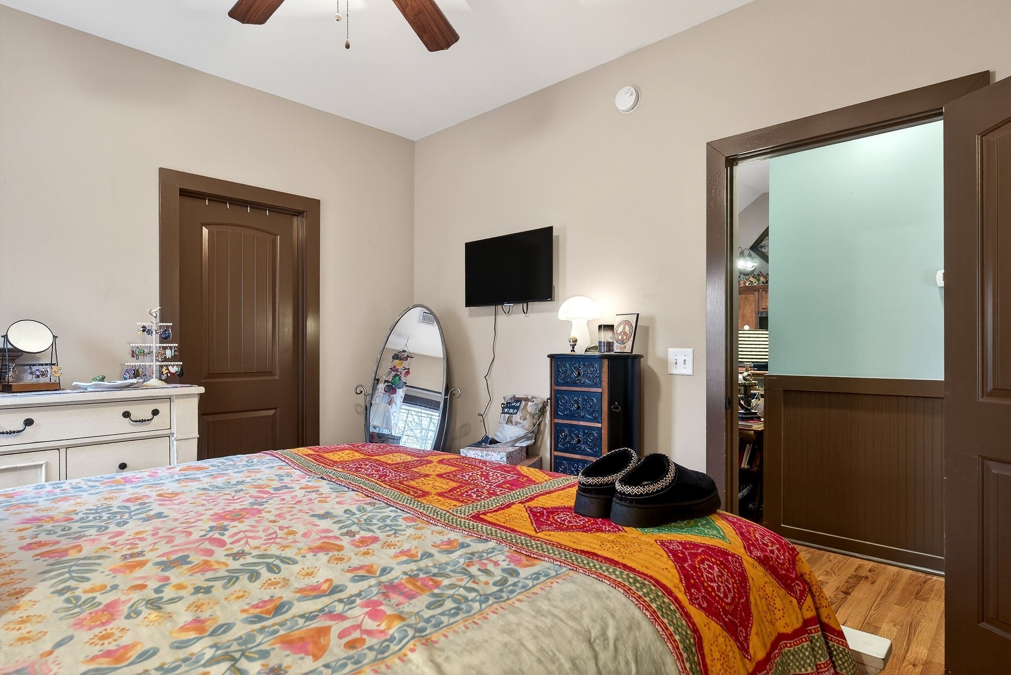 Smithville, Tennessee, 37166, United States, 4 Bedrooms Bedrooms, ,3 BathroomsBathrooms,Residential,For Sale,2008233