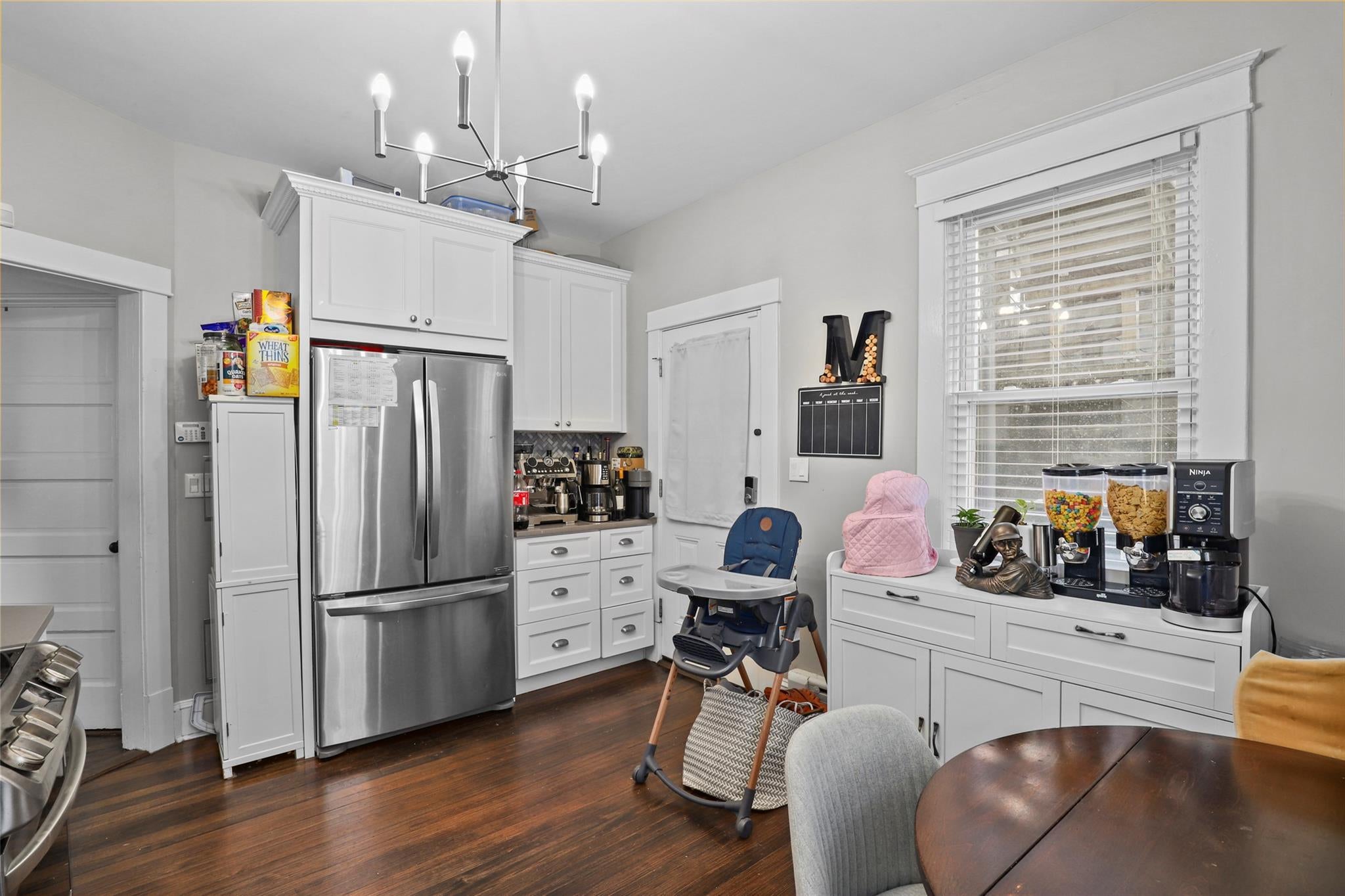 Dobbs Ferry, New York, 10522, United States, 5 Bedrooms Bedrooms, ,2 BathroomsBathrooms,Residential,For Sale,1905486