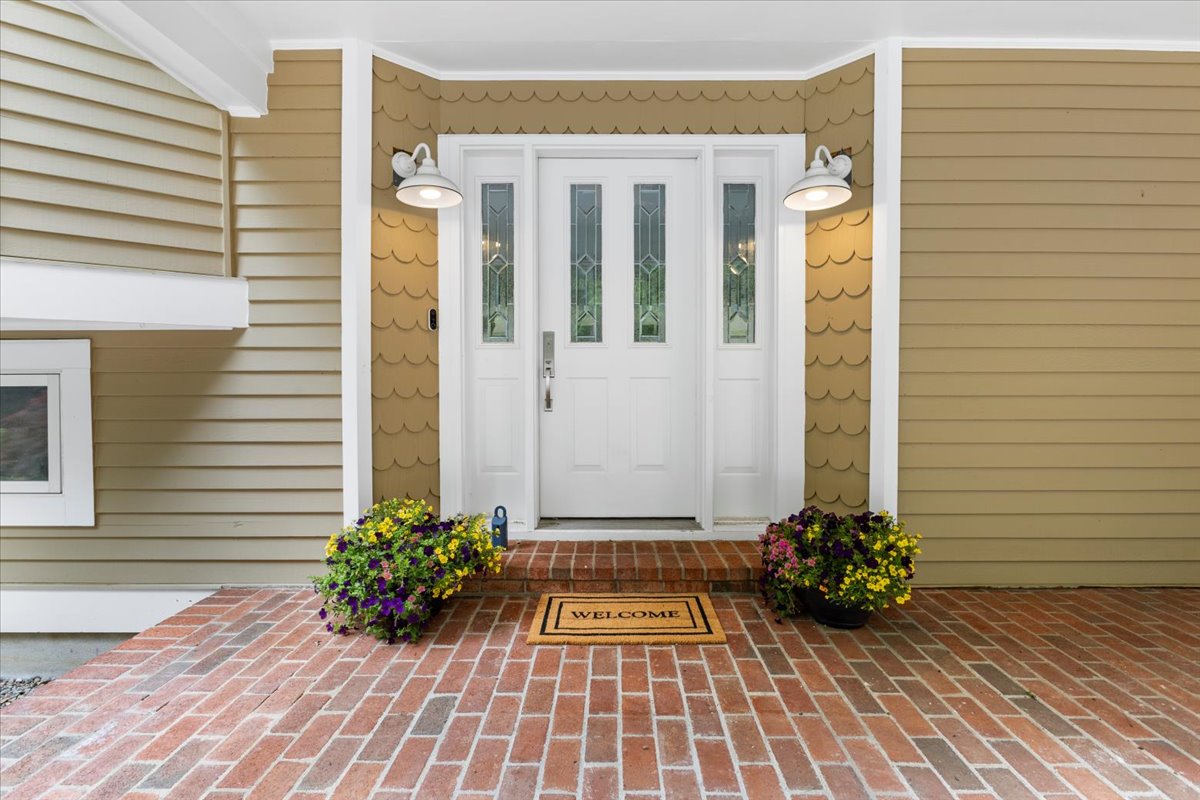 Bernardsville, New Jersey, 07924, United States, 5 Bedrooms Bedrooms, ,6 BathroomsBathrooms,Residential,For Sale,1981424