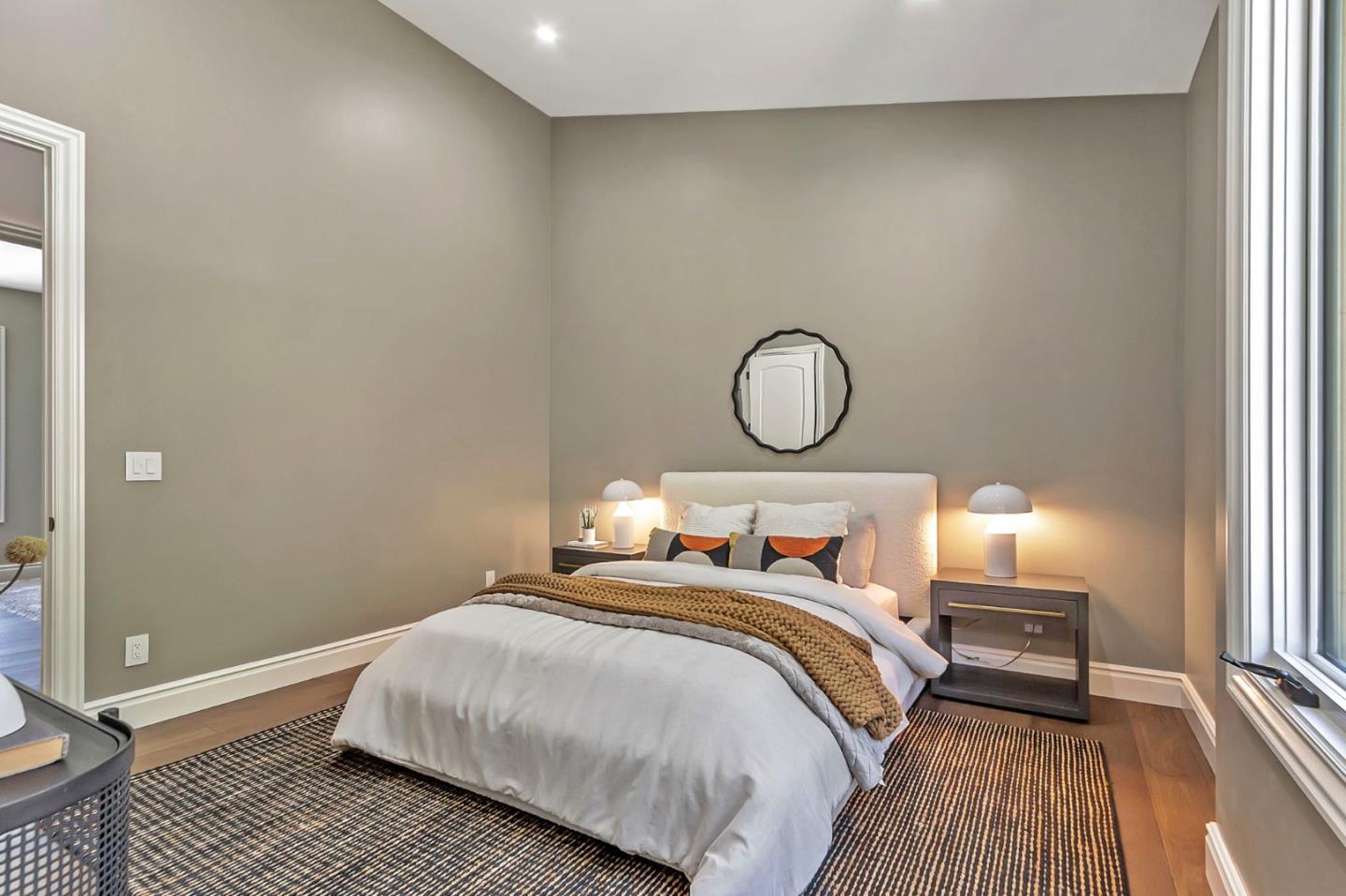 Los Gatos, California, 95032, United States, 8 Bedrooms Bedrooms, ,11 BathroomsBathrooms,Residential,For Sale,1855941