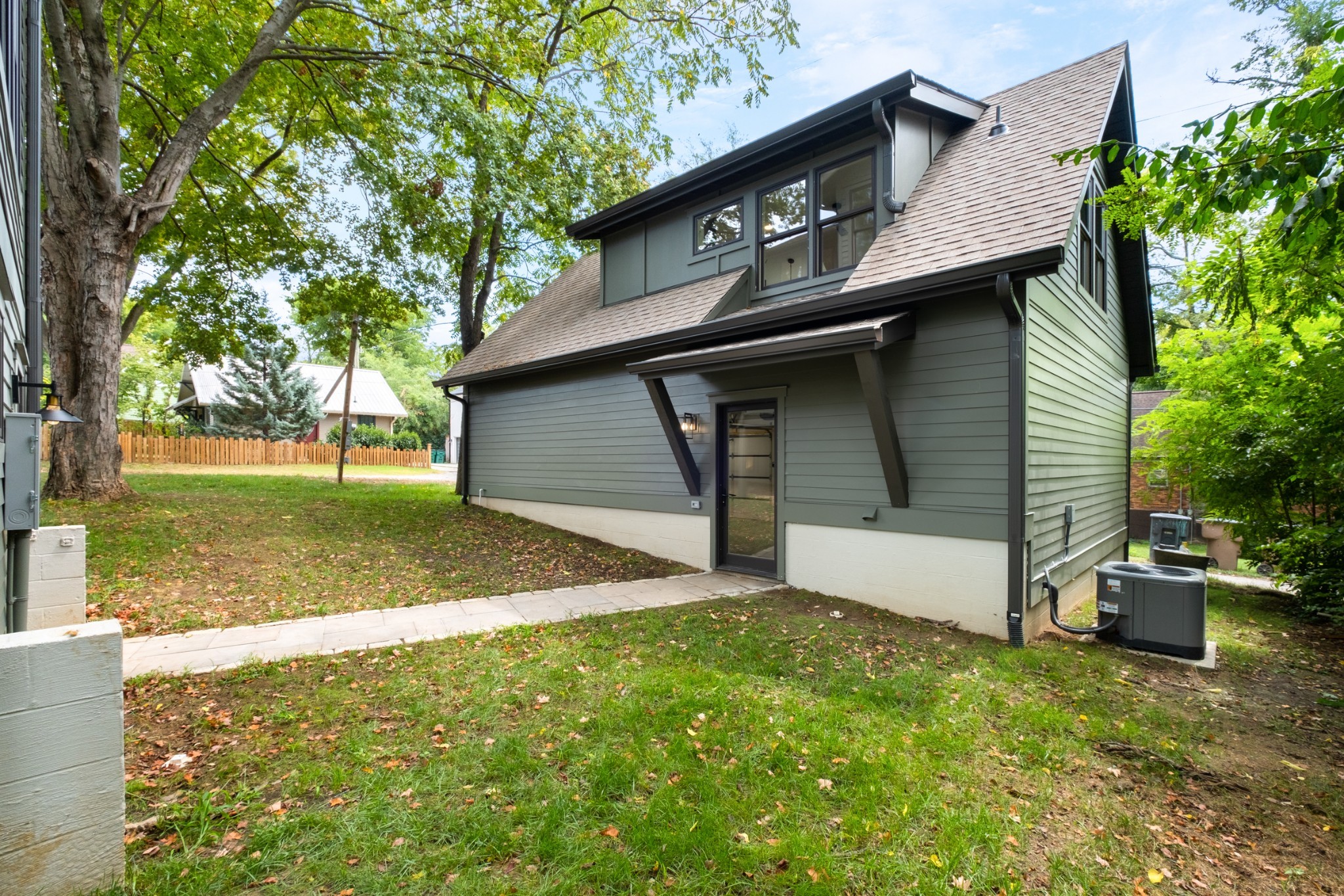  1101 Paris Ave, Nashville, TN, 37204 - 物件實景