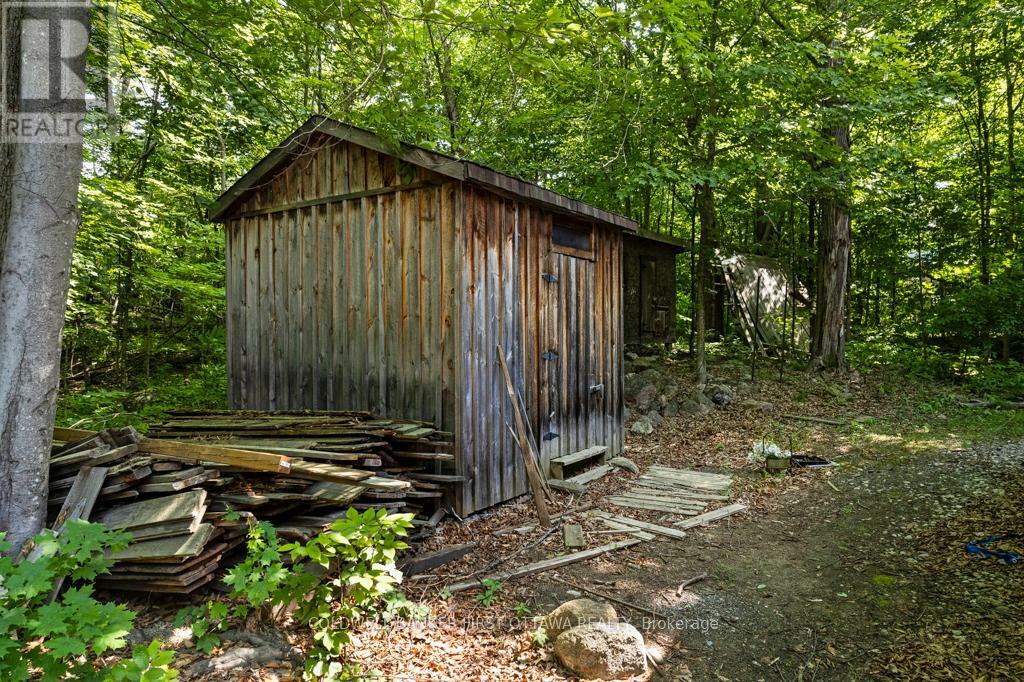 MISSISSIPPI MILLS, Ontario, K0A 2X0, CA, 4 Bedrooms Bedrooms, ,2 BathroomsBathrooms,Residential,For Sale,1865554