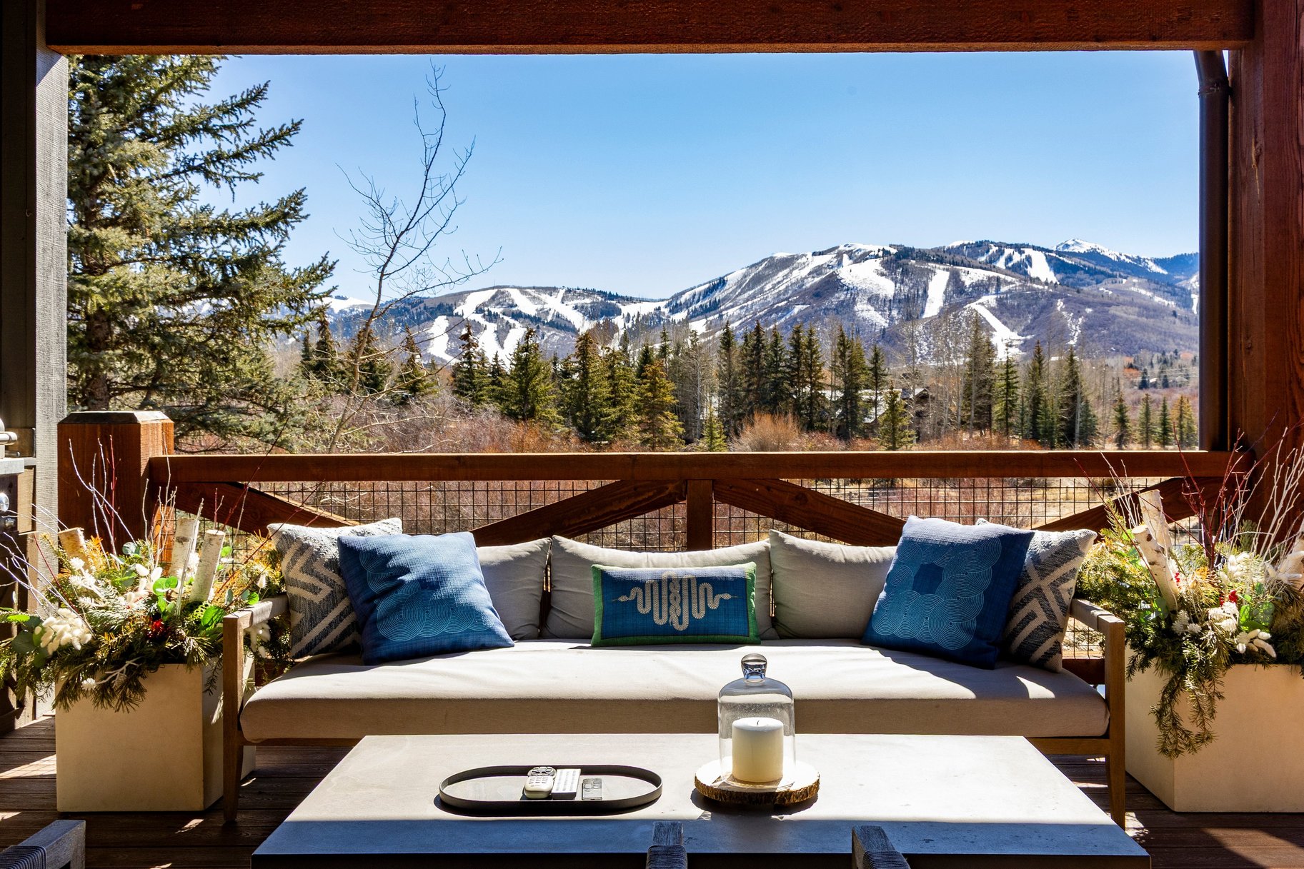  Rare Park Meadows Retreat with Creekside Setting and Expansive Ski Resort Views - 物件實景