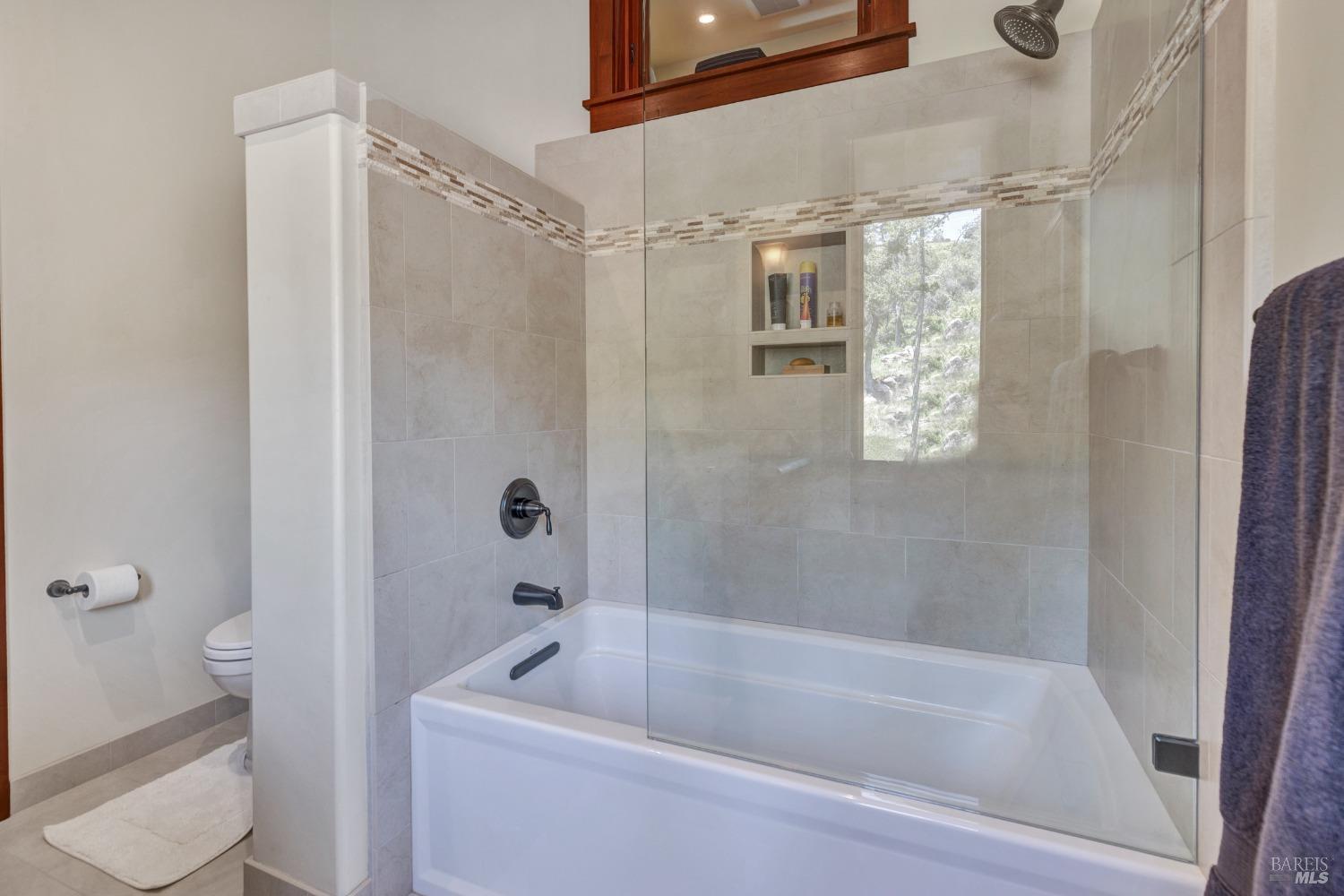 St. Helena, California, 94574, United States, 6 Bedrooms Bedrooms, ,6 BathroomsBathrooms,Residential,For Sale,1807309