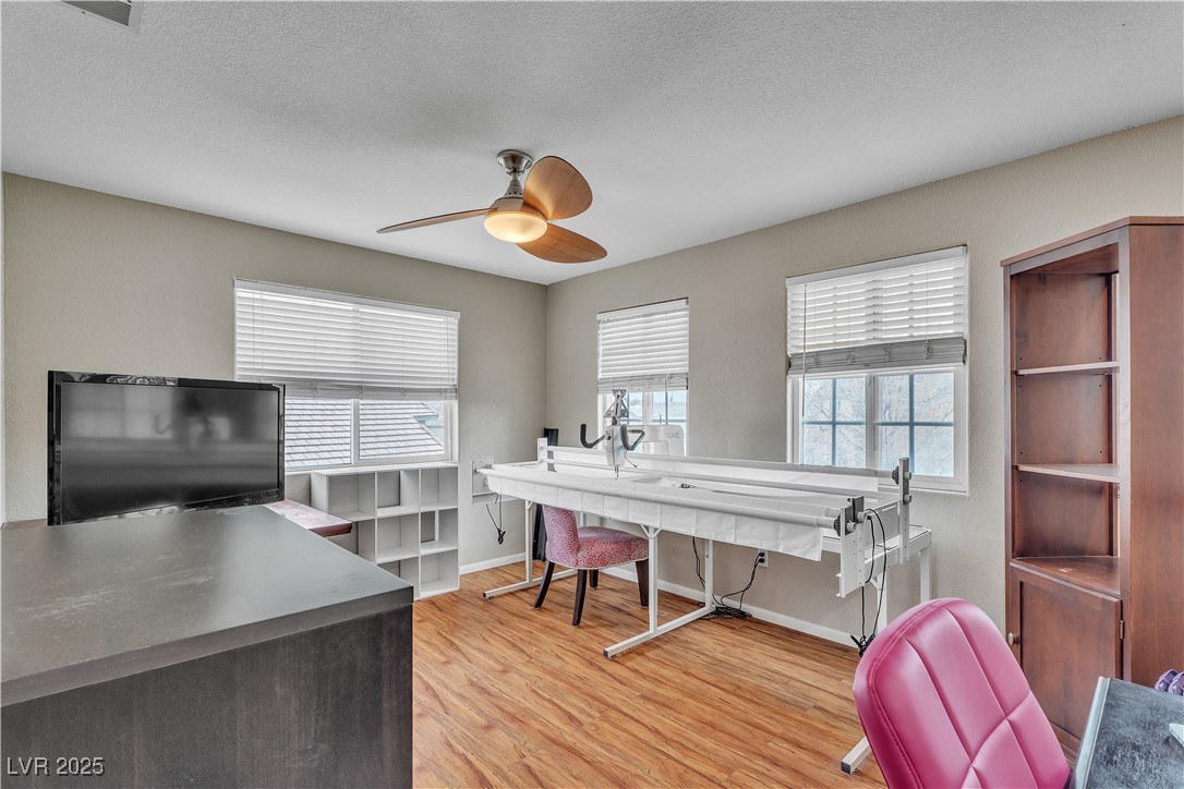 North Las Vegas, Nevada, 89081, United States, 4 Bedrooms Bedrooms, ,3 BathroomsBathrooms,Residential,For Sale,1996909