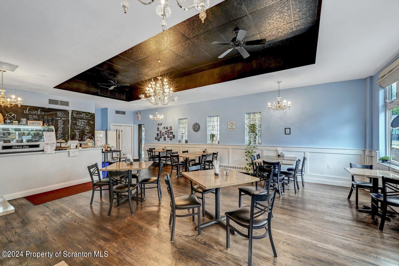 Olyphant, Pennsylvania, 18447, United States, ,Residential,For Sale,1996736