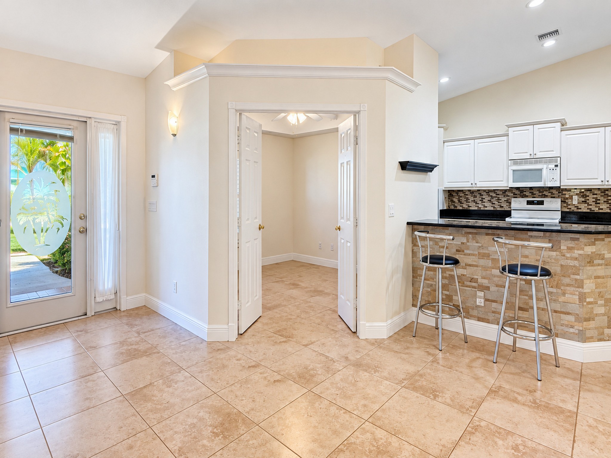  446 NE Vanda Terrado, Jensen Beach, FL, 34957 - 物件實景