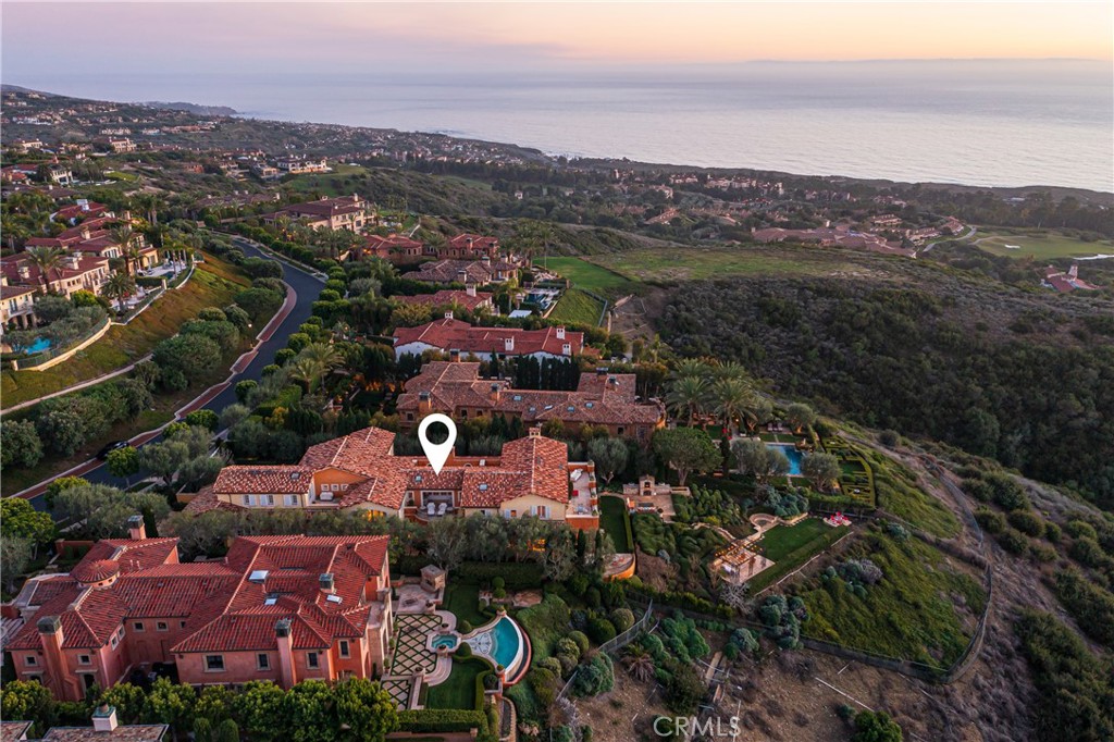 Newport Coast, California, 92657, United States, 4 Bedrooms Bedrooms, ,6 BathroomsBathrooms,Residential,For Sale,1896952