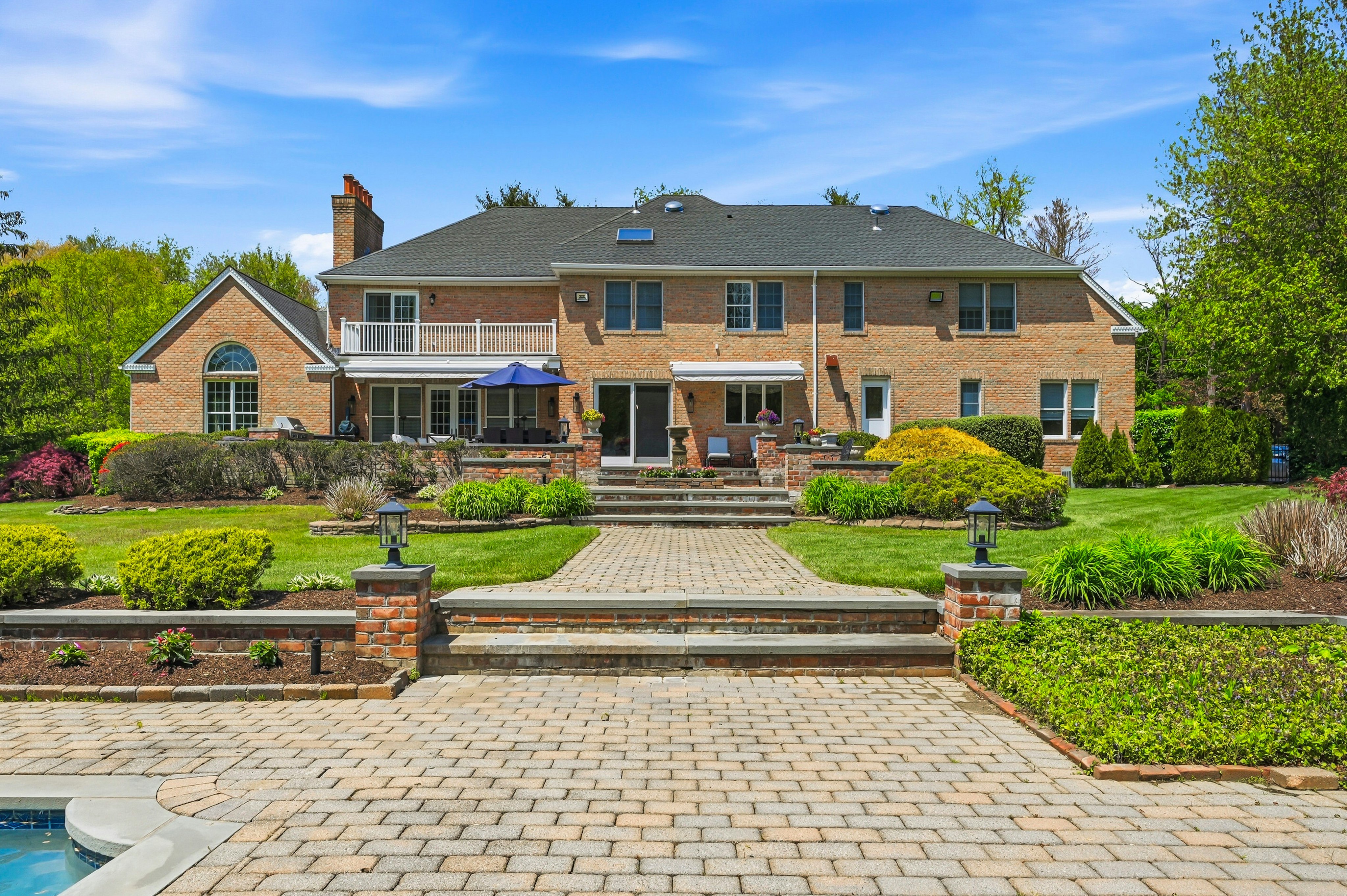  5 Westwood Court, Glen Head, NY, 11545 - 物件實景