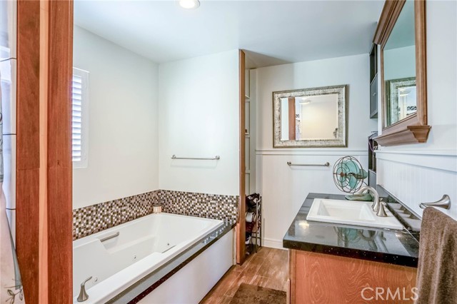 Canyon Country, California, 91351, United States, 4 Bedrooms Bedrooms, ,2 BathroomsBathrooms,Residential,For Sale,1977550