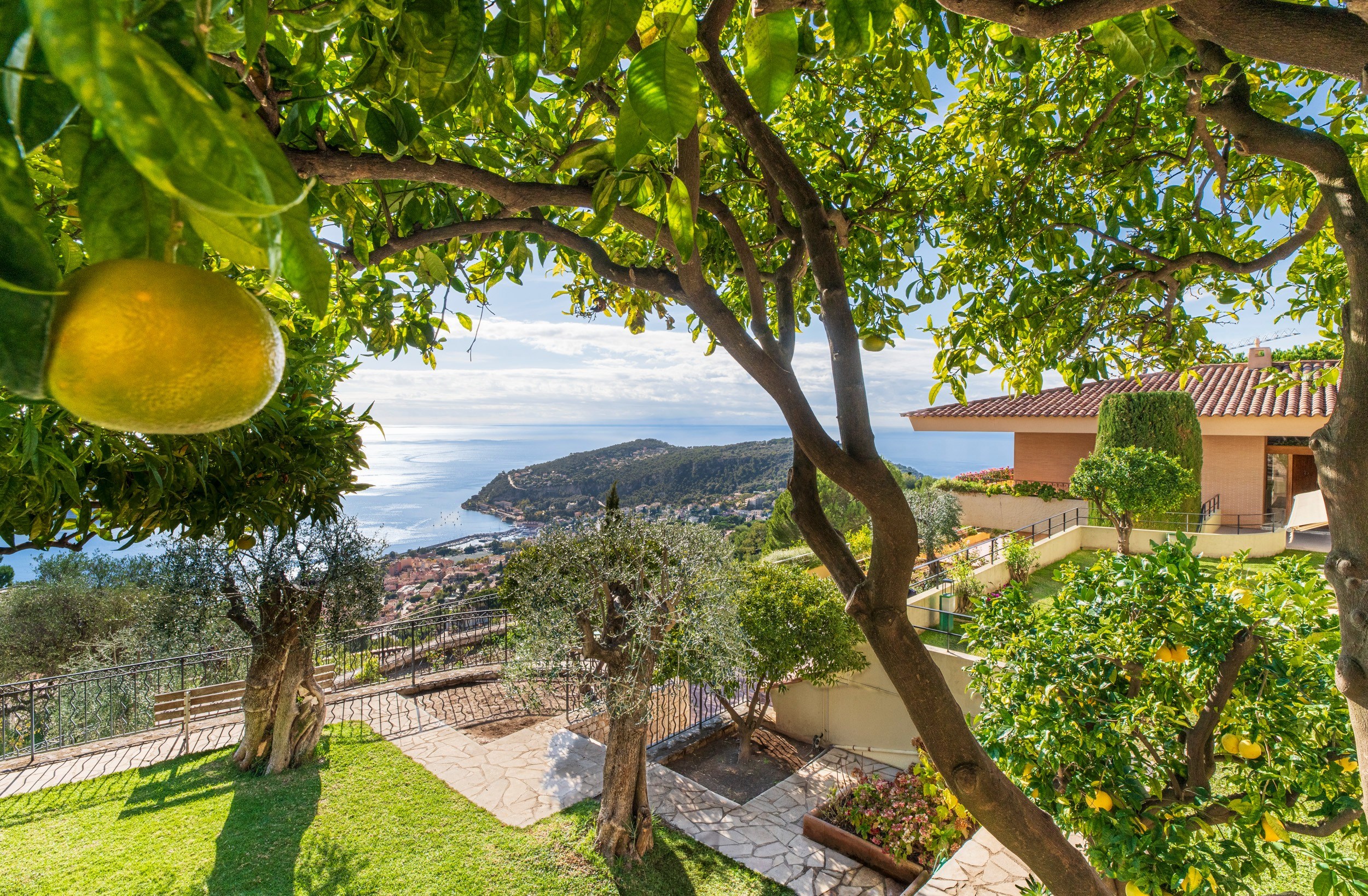  Sea view villa for sale Villefranche-sur-Mer, prestigious private estate - 物件實景