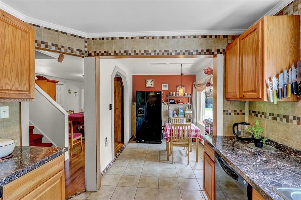 Mastic Beach, New York, 11951, United States, 5 Bedrooms Bedrooms, ,3 BathroomsBathrooms,Residential,For Sale,1974757