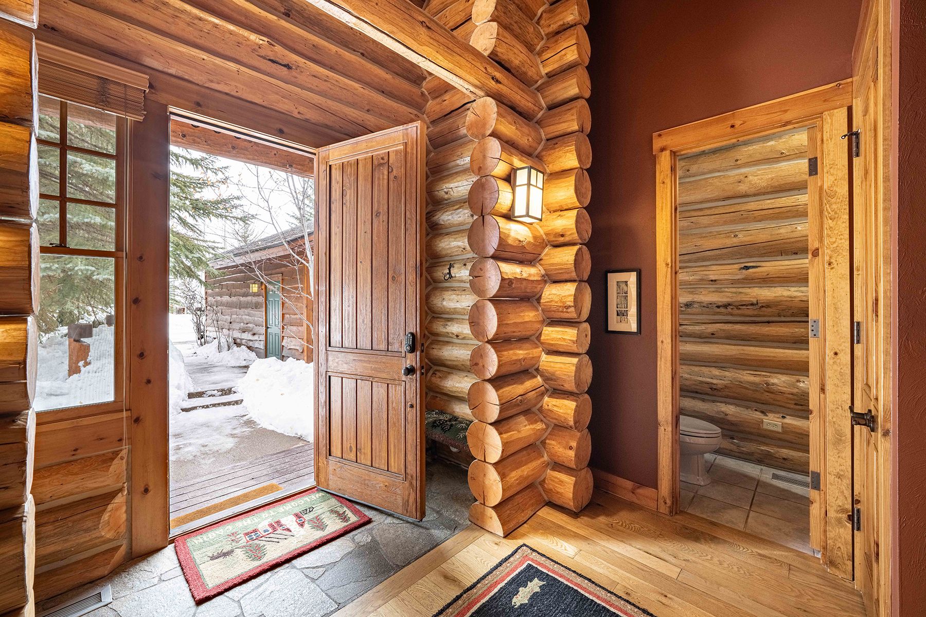  Ski-In Ski-Out Luxury Cabin  Jackson Hole Mountain Resort  Teton Village WY - 物件實景