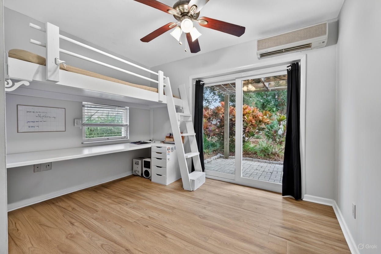 Clearwater, Florida, 33755, United States, 5 Bedrooms Bedrooms, ,3 BathroomsBathrooms,Residential,For Sale,2013064