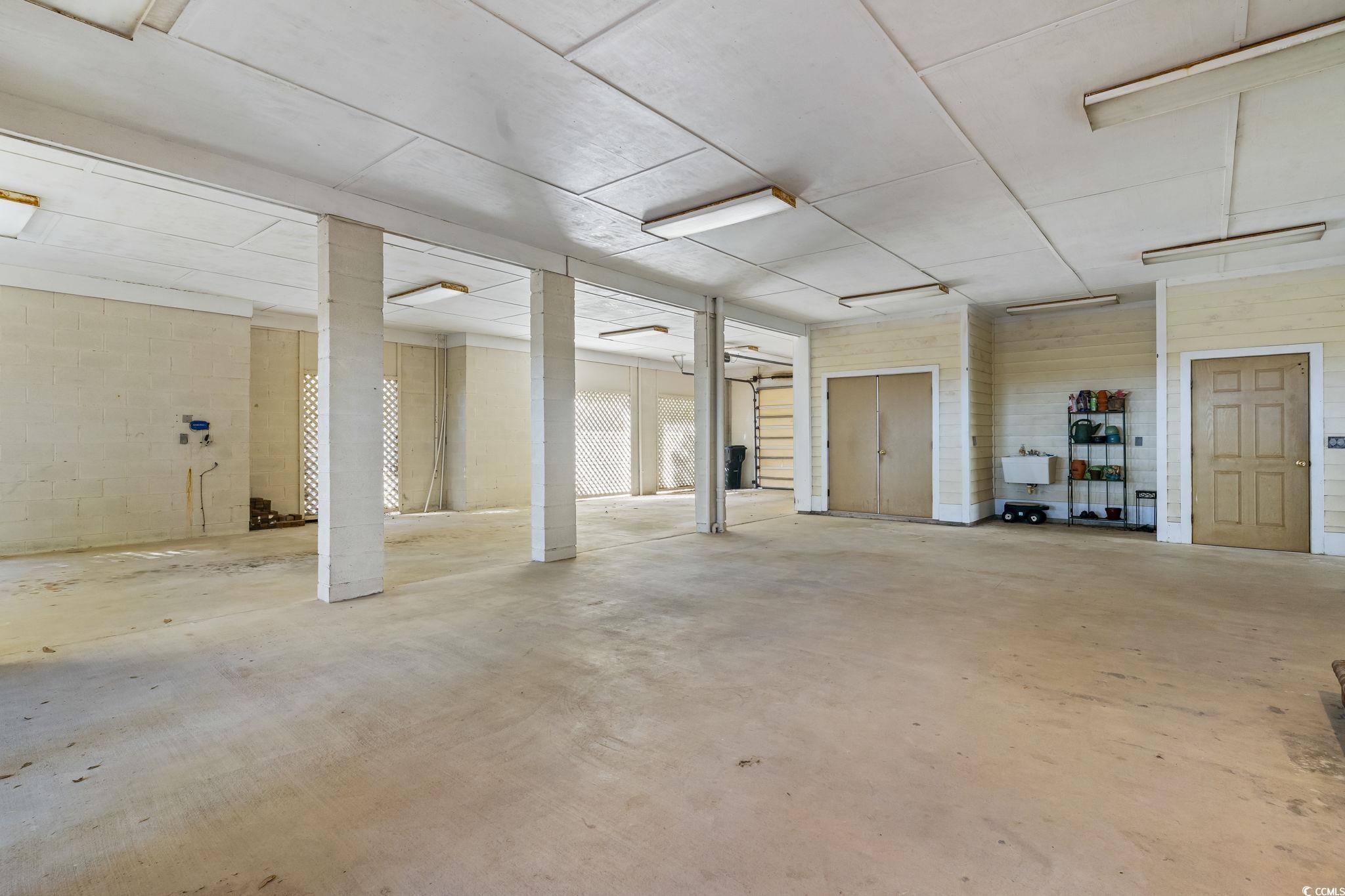 Pawleys Island, South Carolina, 29585, United States, 4 Bedrooms Bedrooms, ,5 BathroomsBathrooms,Residential,For Sale,2002218