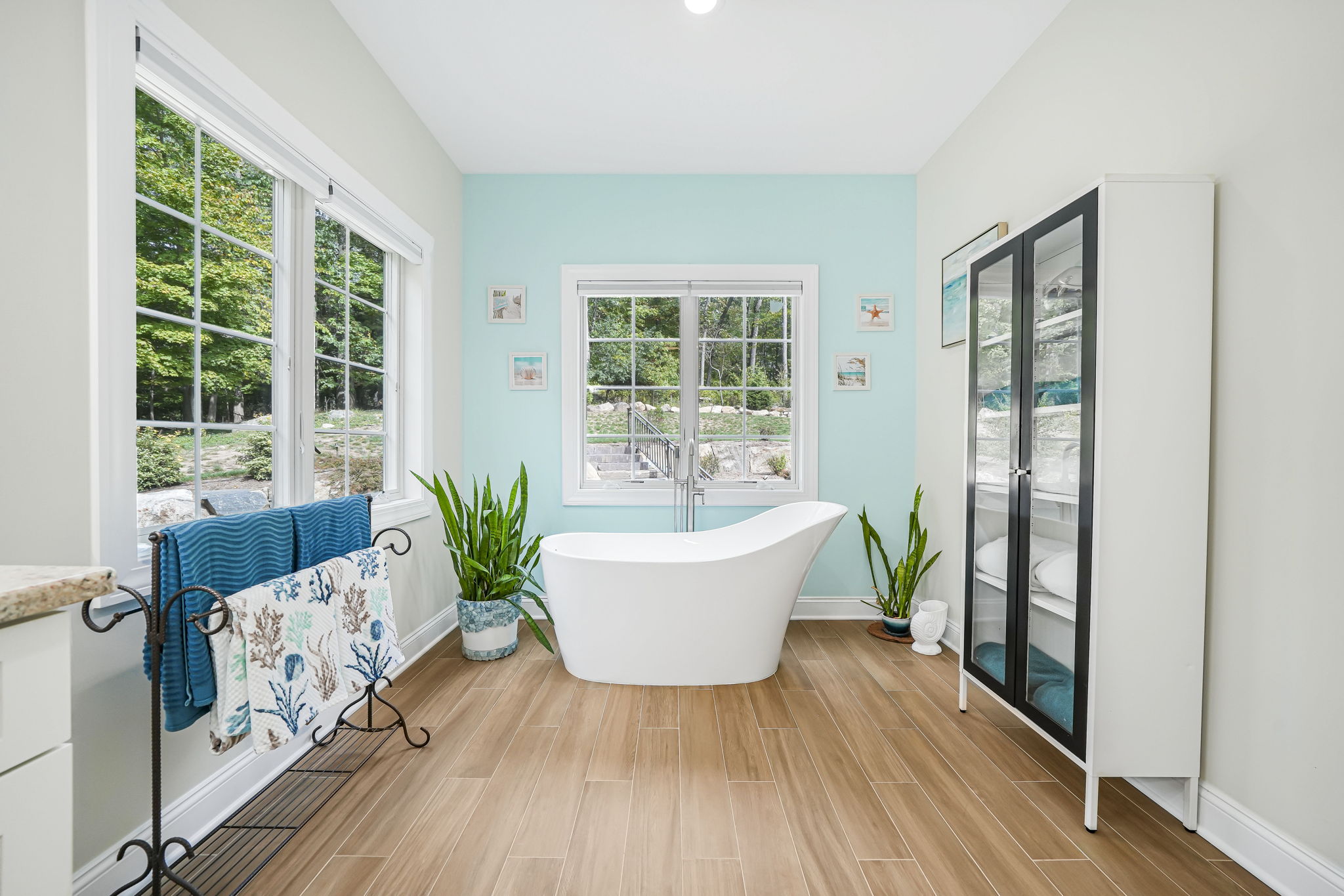 Montville, New Jersey, 07045, United States, 4 Bedrooms Bedrooms, ,4 BathroomsBathrooms,Residential,For Sale,1974923