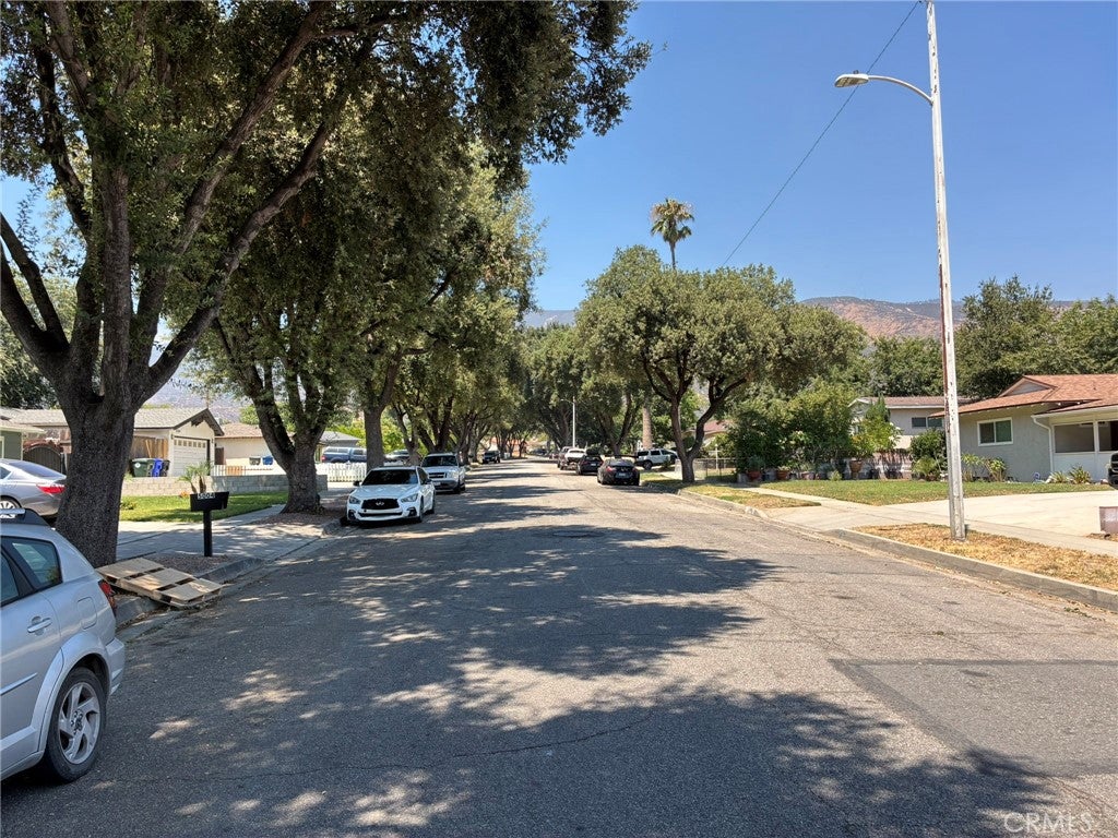 San Bernardino, California, 92407, United States, 4 Bedrooms Bedrooms, ,2 BathroomsBathrooms,Residential,For Sale,1979042