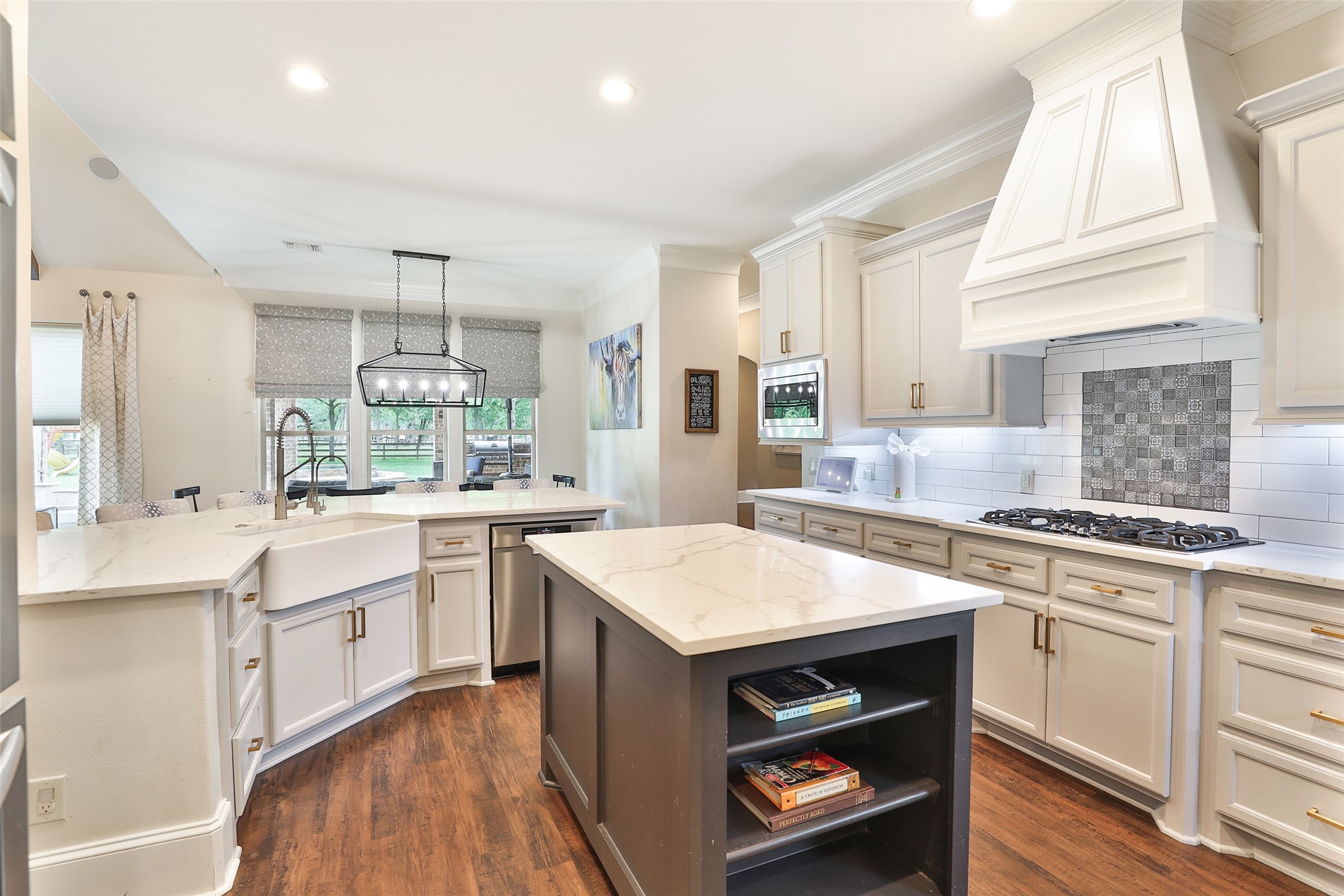  3422 Woodbine Drive - 物件實景