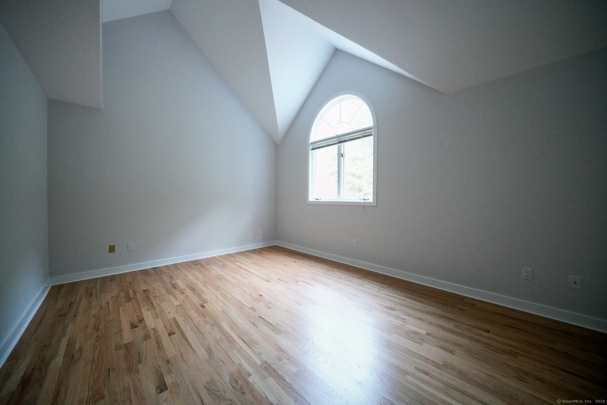 Glastonbury, Connecticut, 06033, United States, 5 Bedrooms Bedrooms, ,4 BathroomsBathrooms,Residential,For Sale,1902715