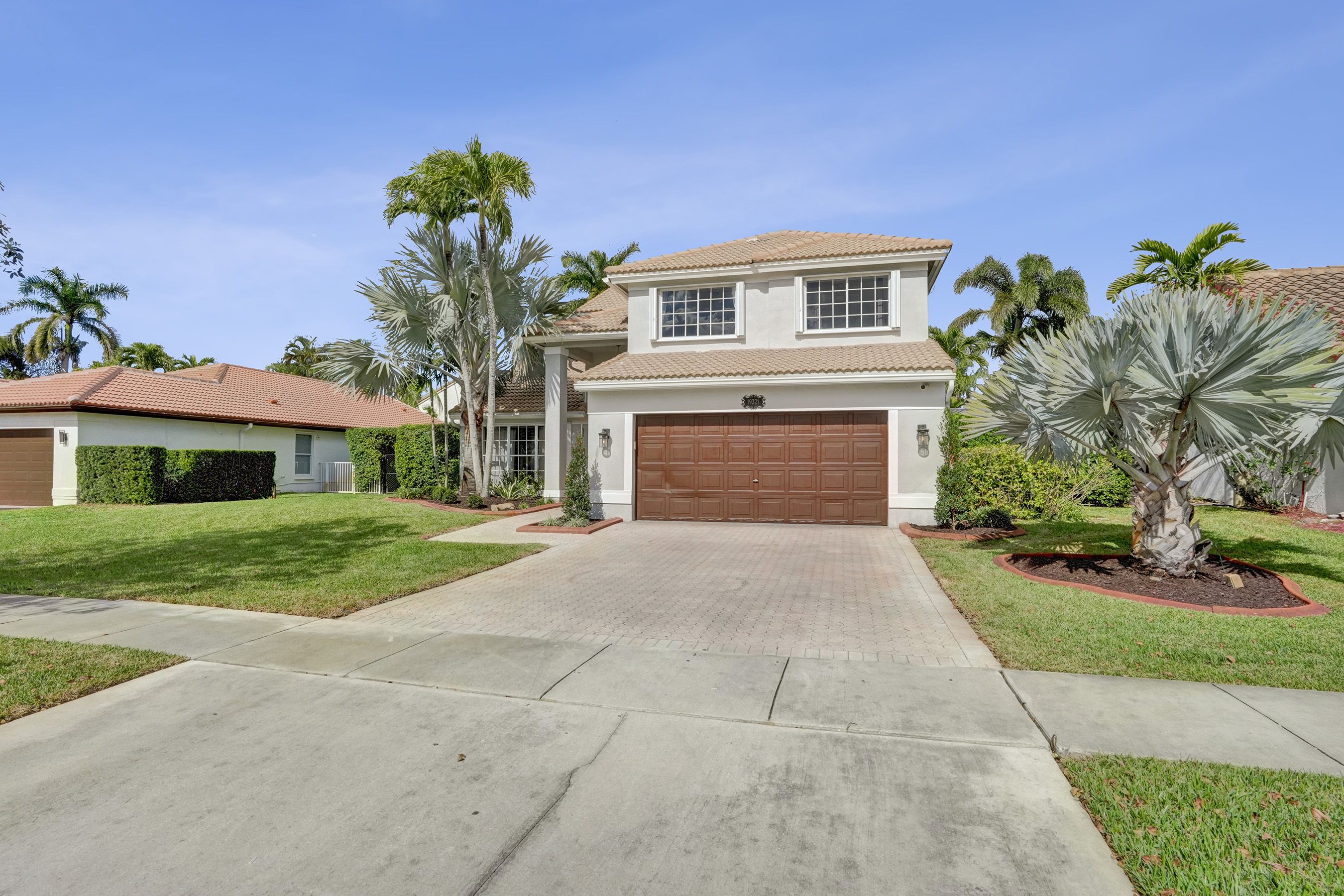  19321 NW 10th Street, Pembroke Pines, FL, 33029 - 物件實景