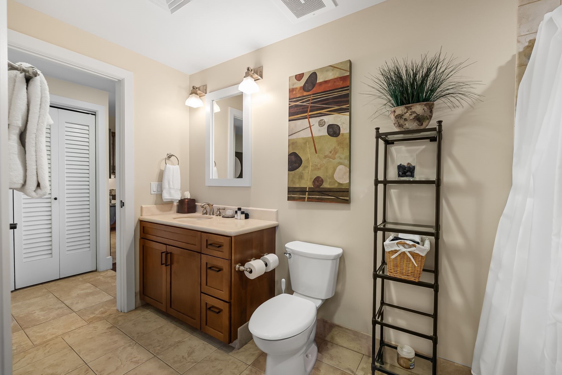  Seasons at Sandpoint Unit 131 - 物件實景