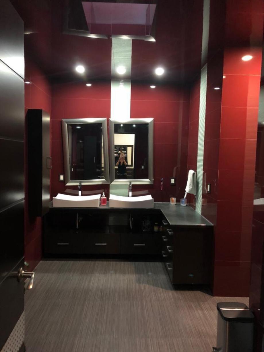 Metepec, Estado de México, 52172, Mexico, 4 Bedrooms Bedrooms, ,4 BathroomsBathrooms,Residential,For Sale,2003494