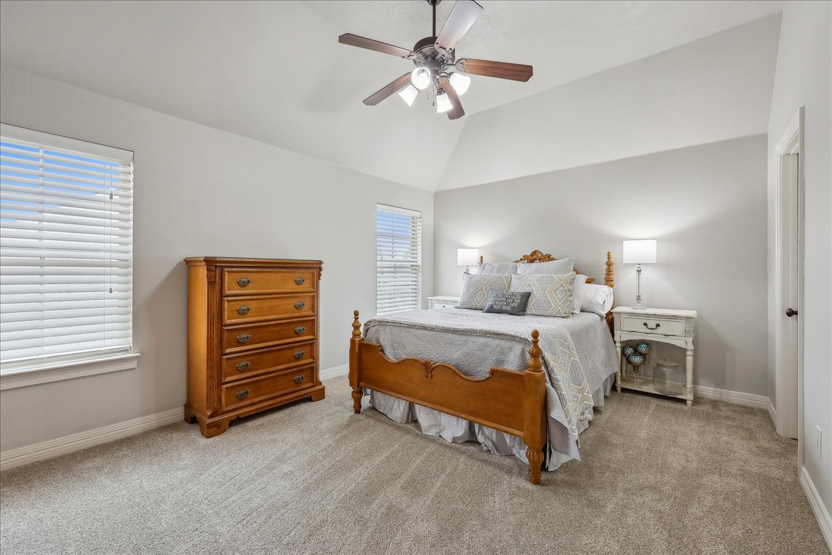 Lumberton, Texas, 77657, United States, 5 Bedrooms Bedrooms, ,4 BathroomsBathrooms,Residential,For Sale,1941970