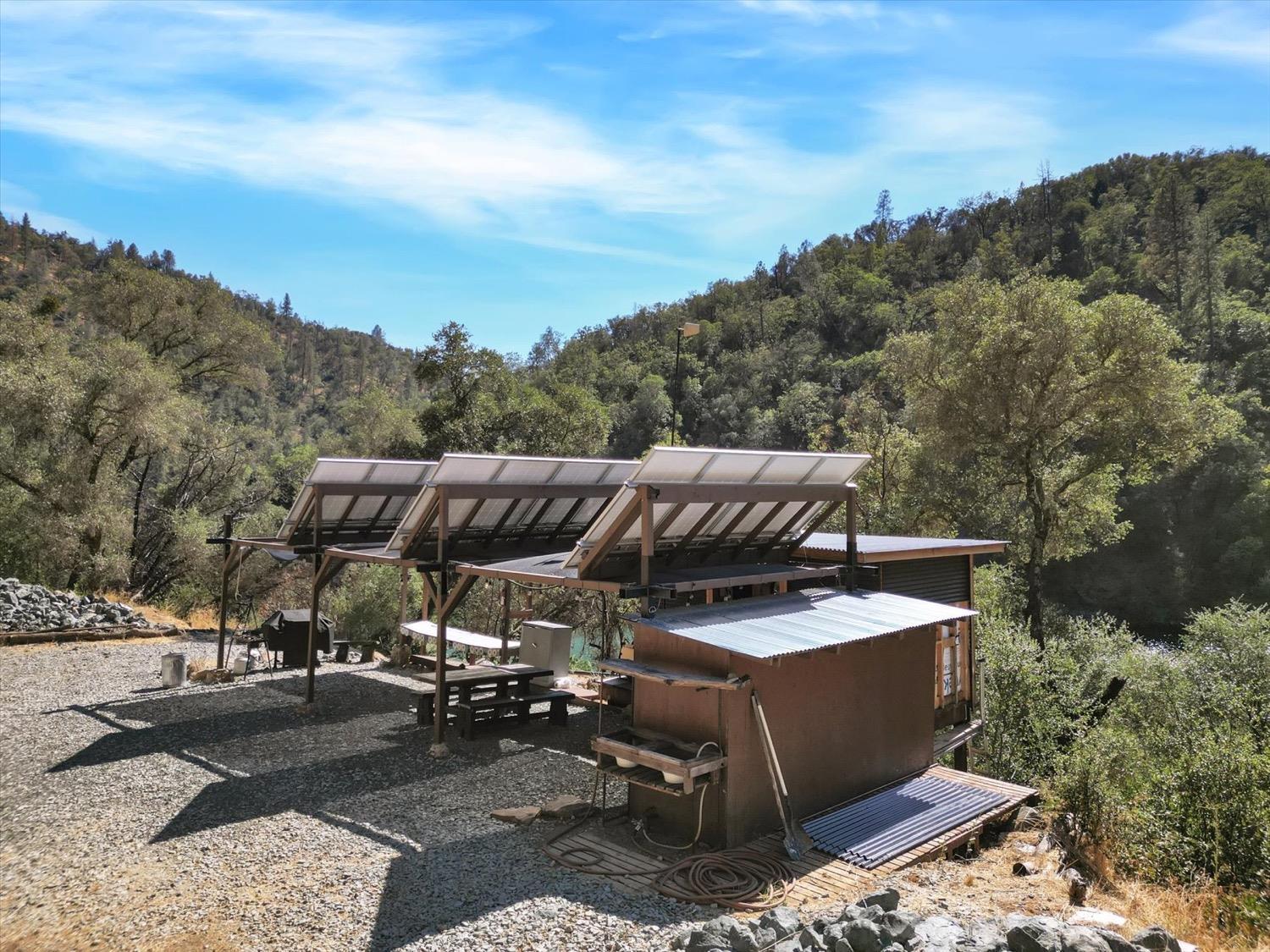 16741 Rices Crossing Road, North San Juan, California, 95960, United States, ,Residential,For Sale,16741 Rices Crossing Road,1682672