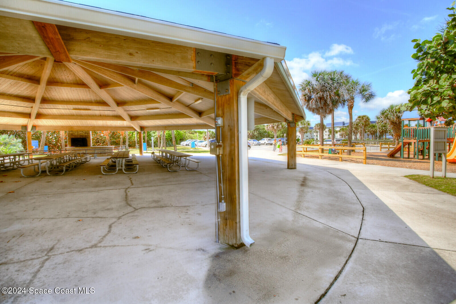 Indialantic, Florida, 32903, United States, 4 Bedrooms Bedrooms, ,3 BathroomsBathrooms,Residential,For Sale,1794760