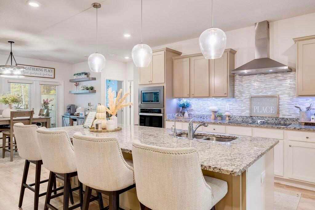 Freeport, Florida, 32439, United States, 5 Bedrooms Bedrooms, ,3 BathroomsBathrooms,Residential,For Sale,1976395